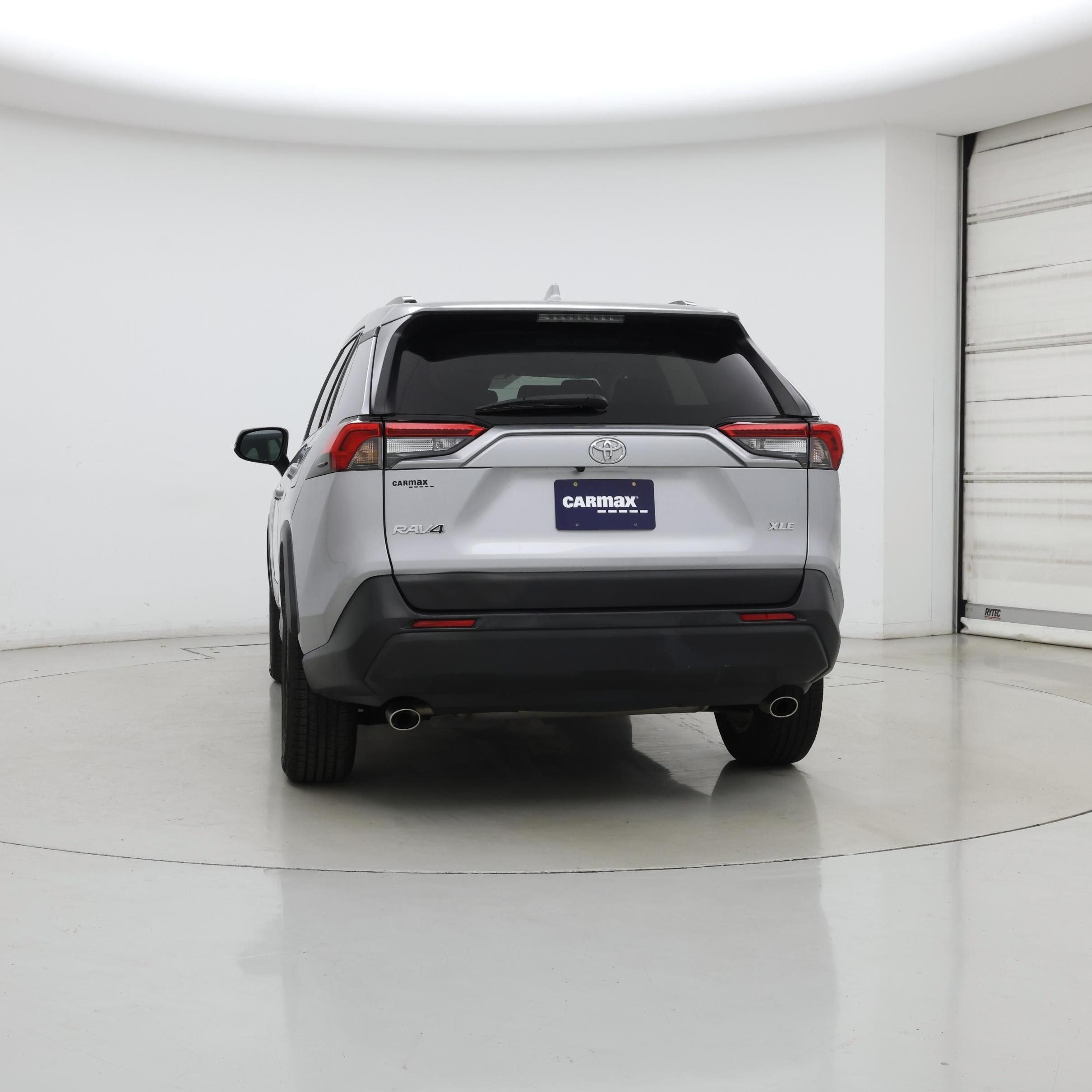 Thumbnail: 2020 Toyota RAV4 - 6