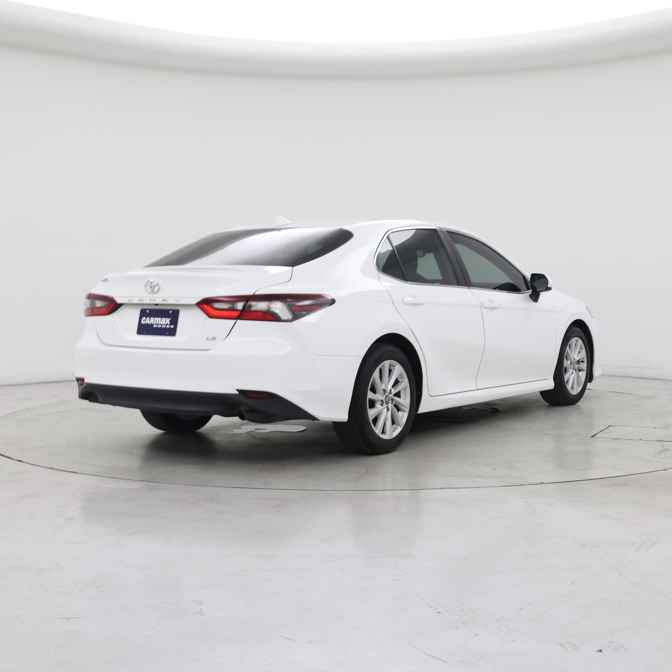 Thumbnail: 2023 Toyota Camry - 8