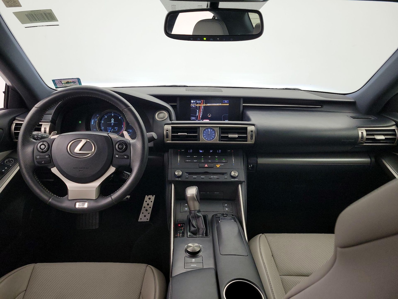 2015 Lexus IS 250 - Photo 10