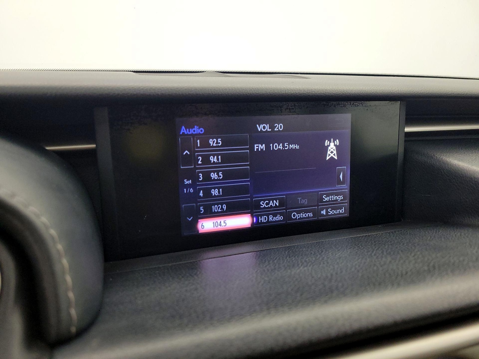 2015 Lexus IS 250 - Photo 17