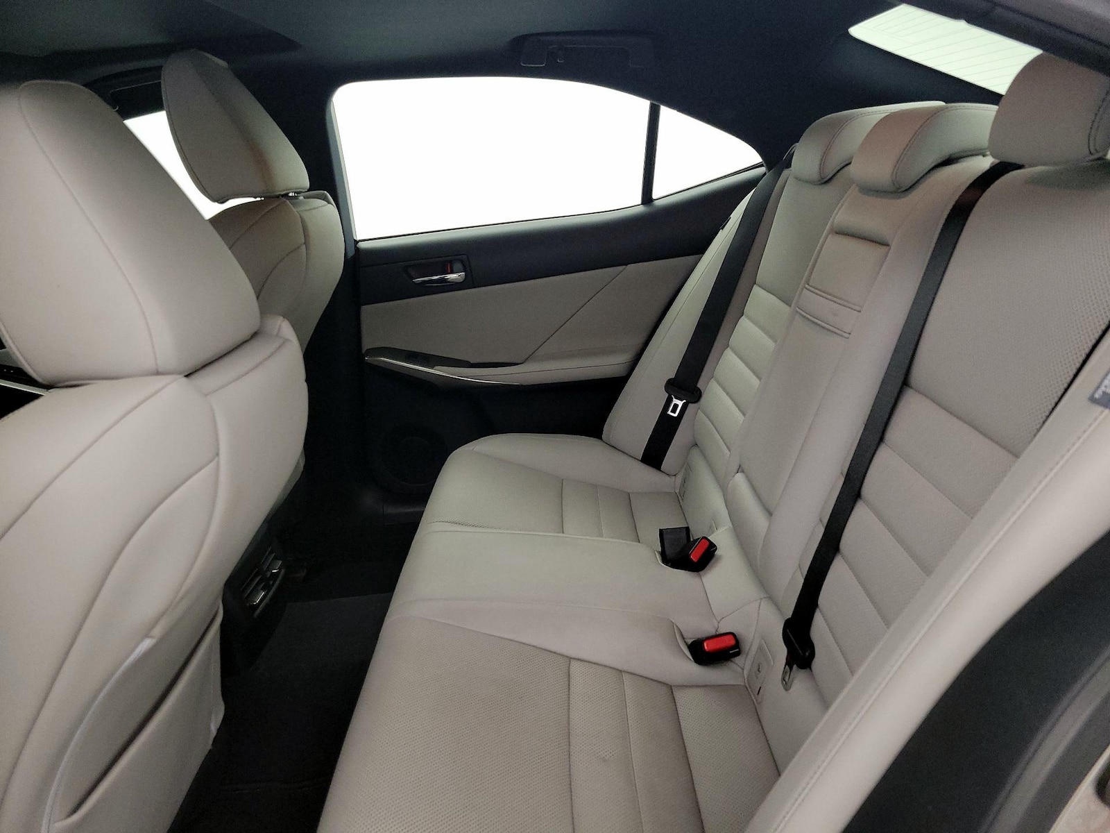 2015 Lexus IS 250 - Photo 22