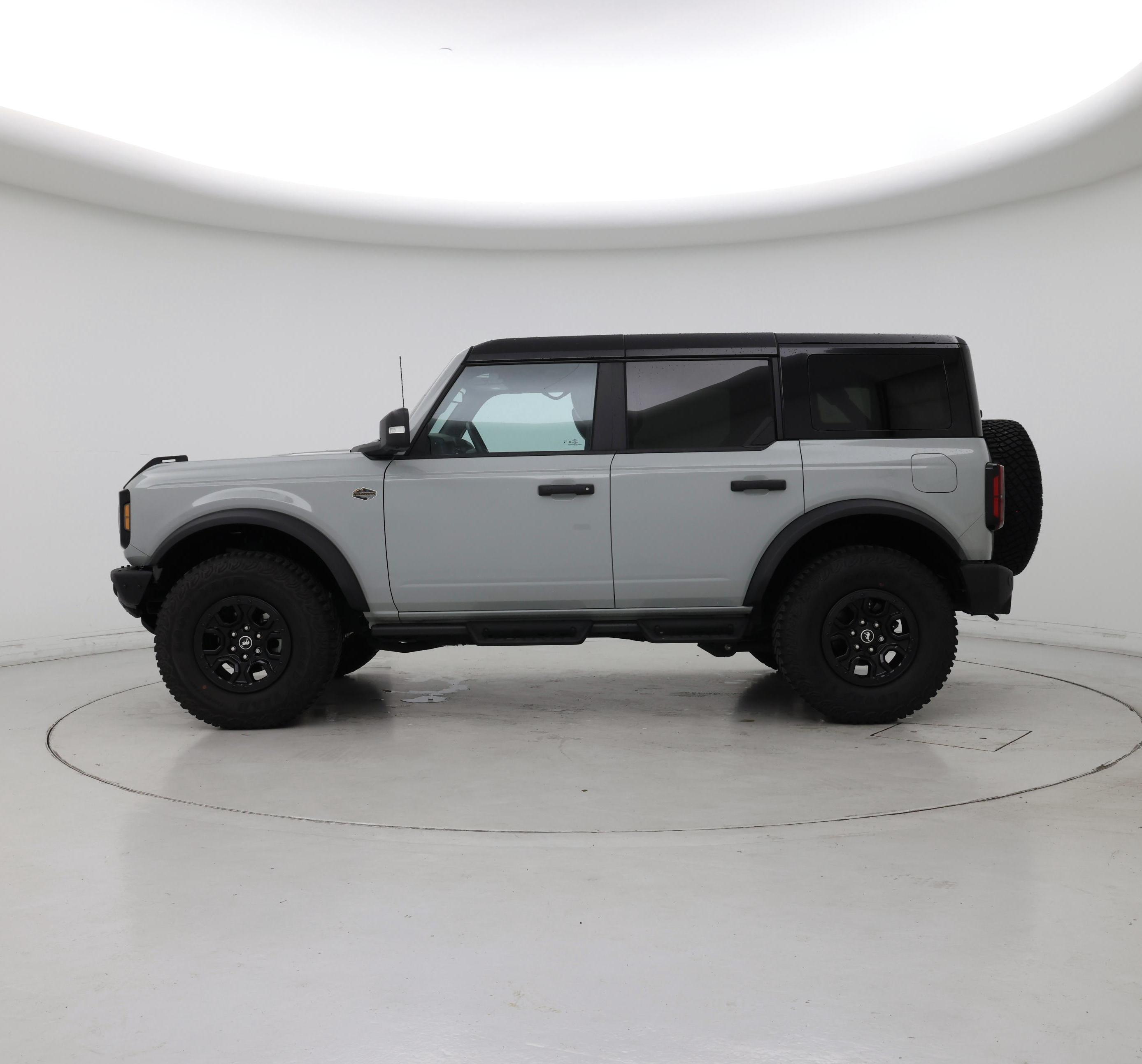 Thumbnail: 2024 Ford Bronco - 3