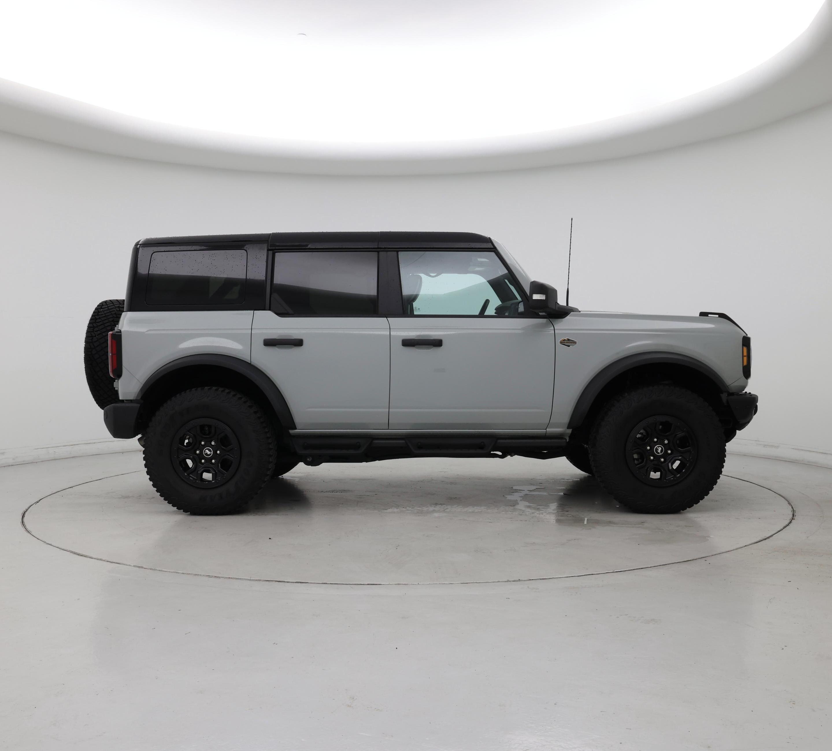 Thumbnail: 2024 Ford Bronco - 7