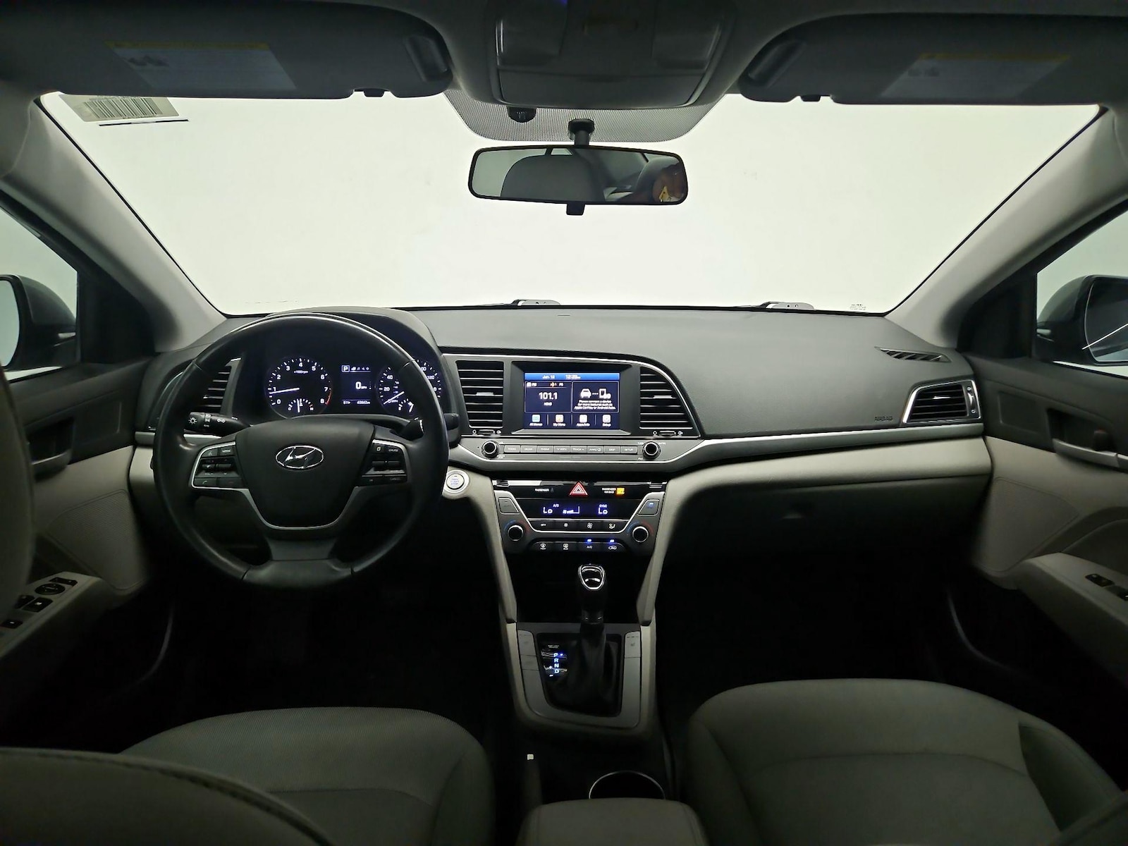 2017 Hyundai Elantra SE - Photo 10