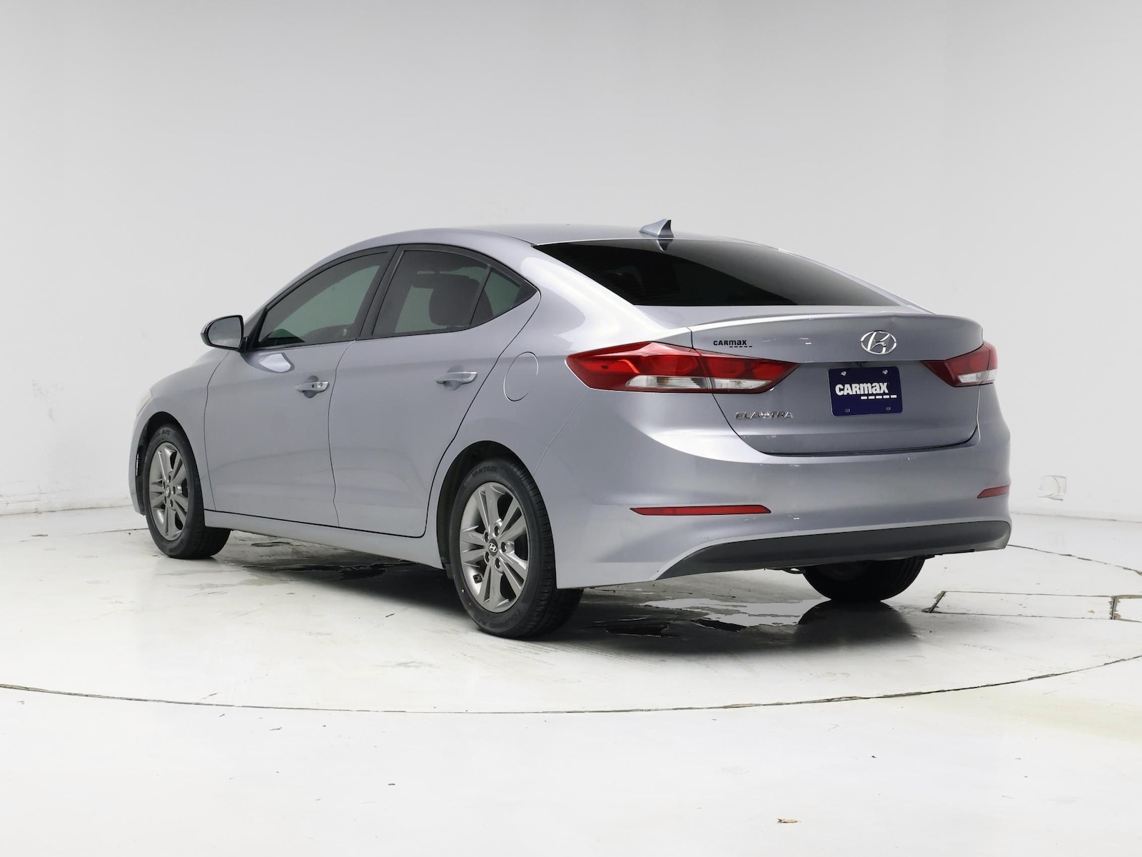 2017 Hyundai Elantra SE - Photo 3