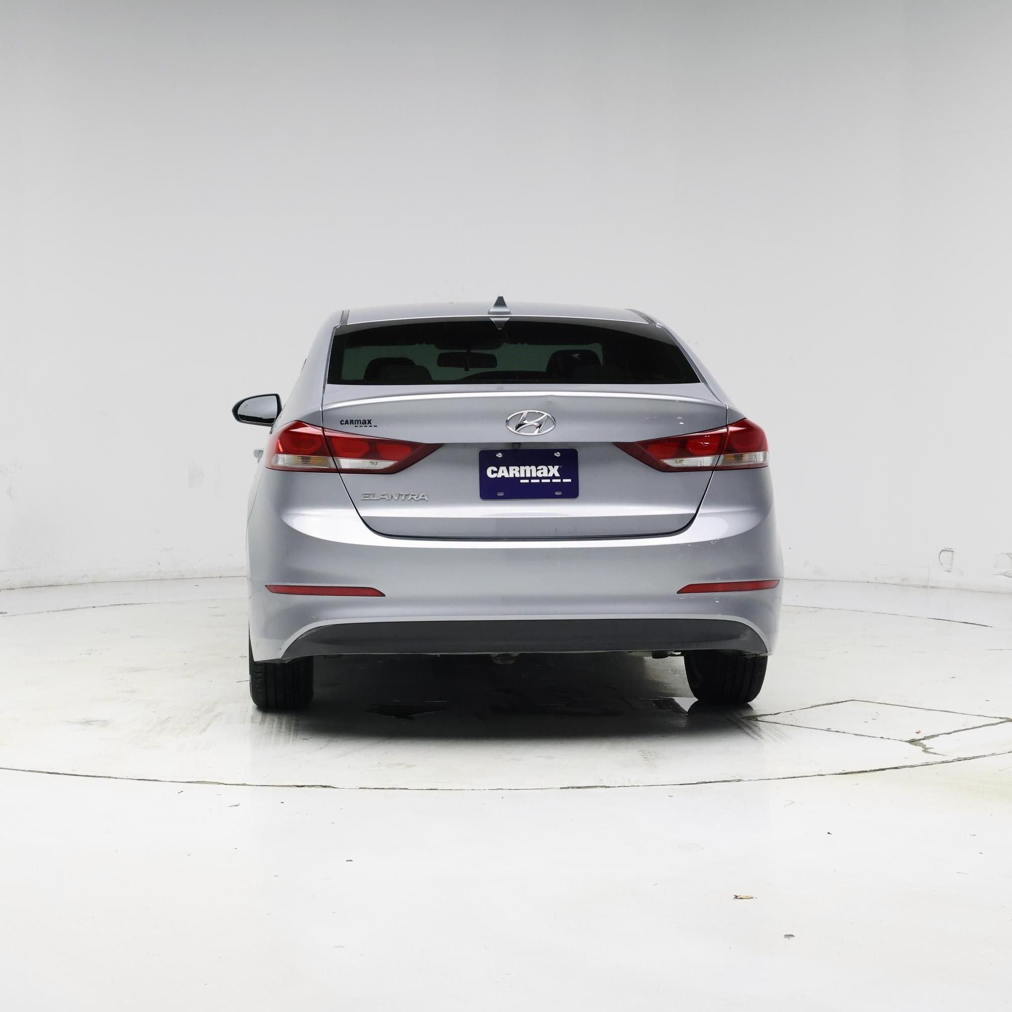 Thumbnail: 2017 Hyundai Elantra - 6