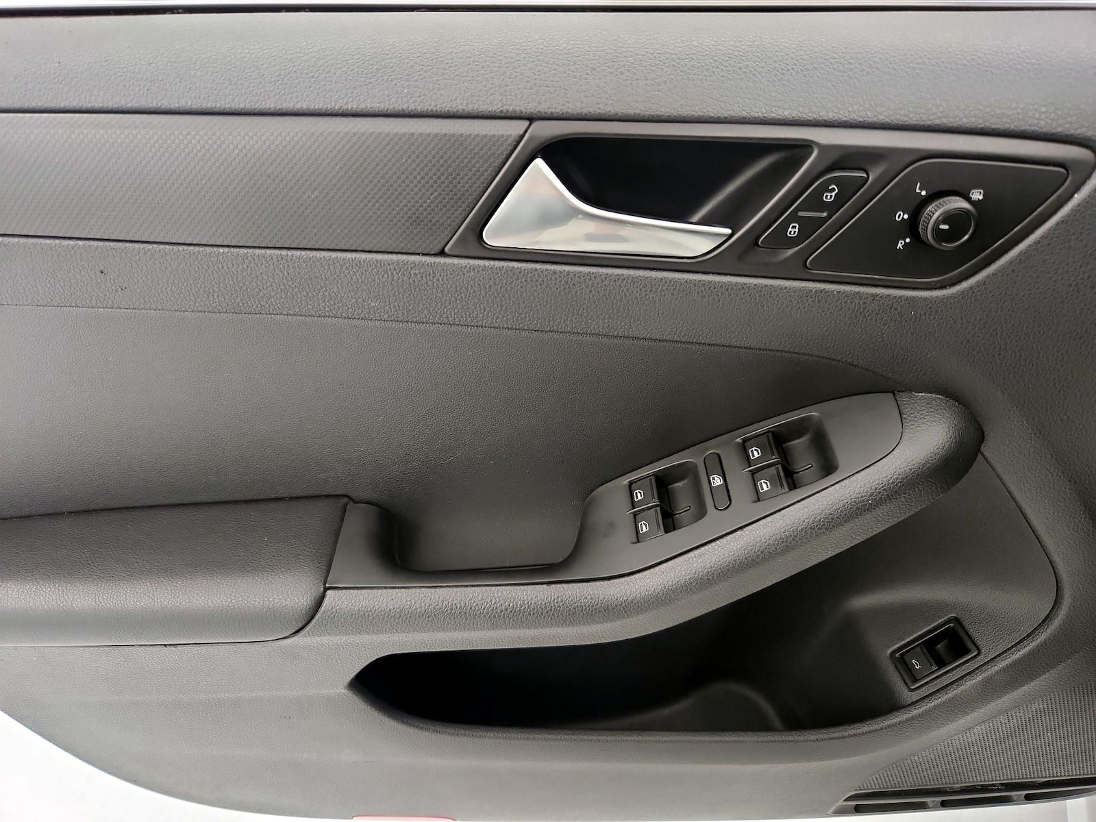 2016 Volkswagen Jetta S - Photo 13
