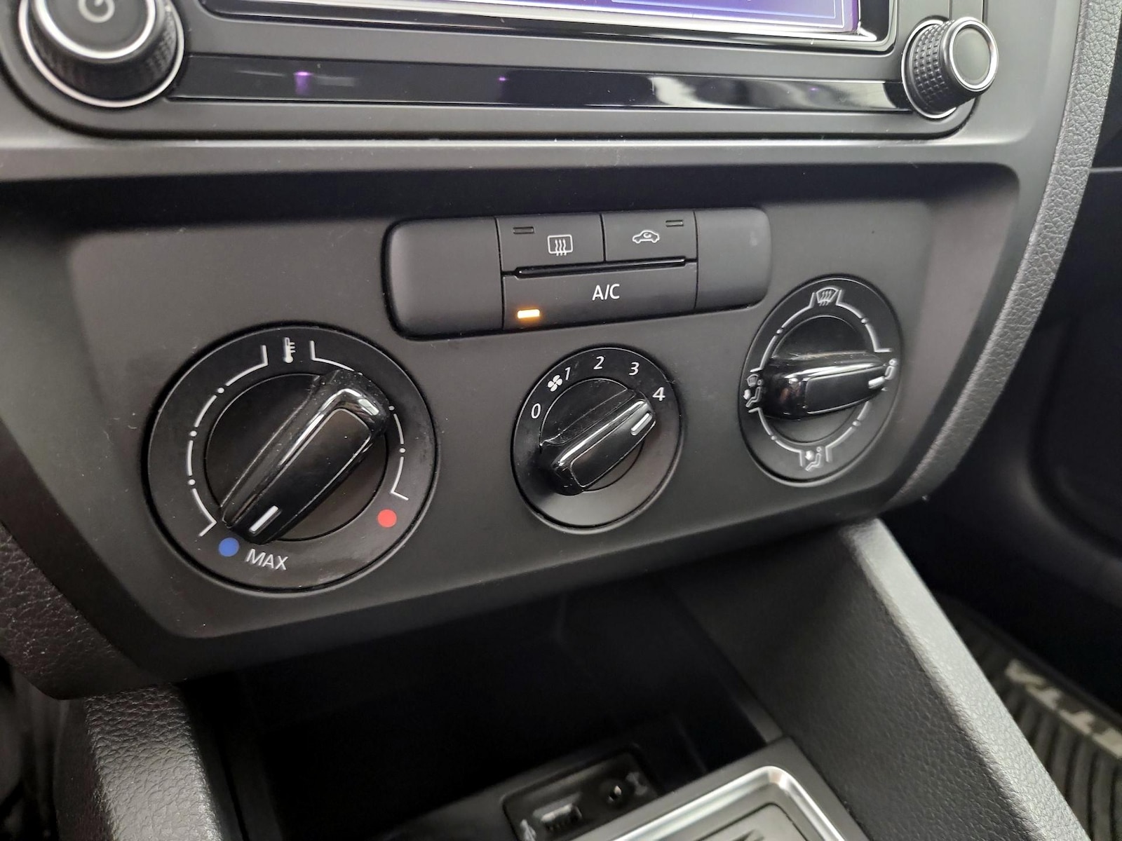 2016 Volkswagen Jetta S - Photo 17