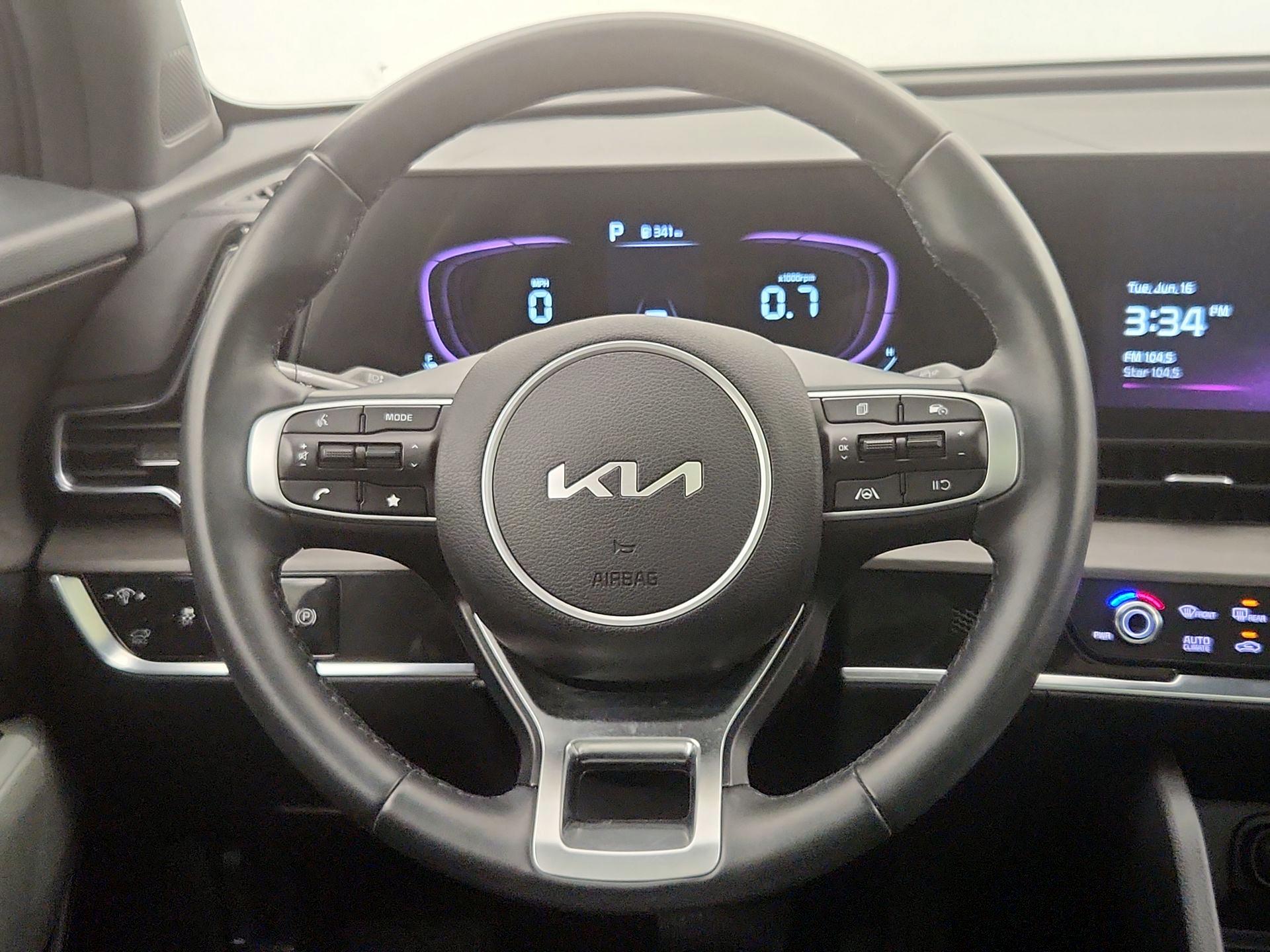 Thumbnail: 2023 Kia Sportage - 10