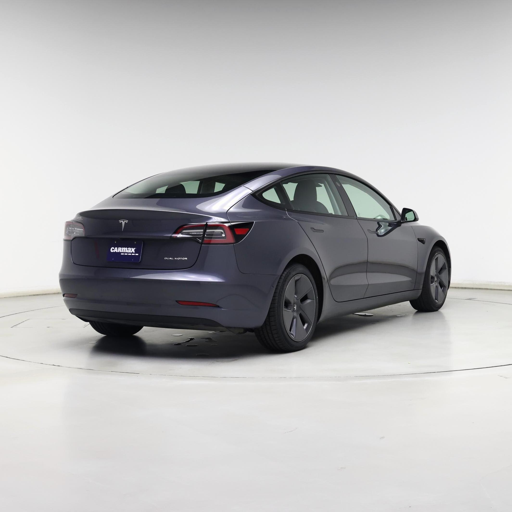 Thumbnail: 2022 Tesla Model 3 - 8