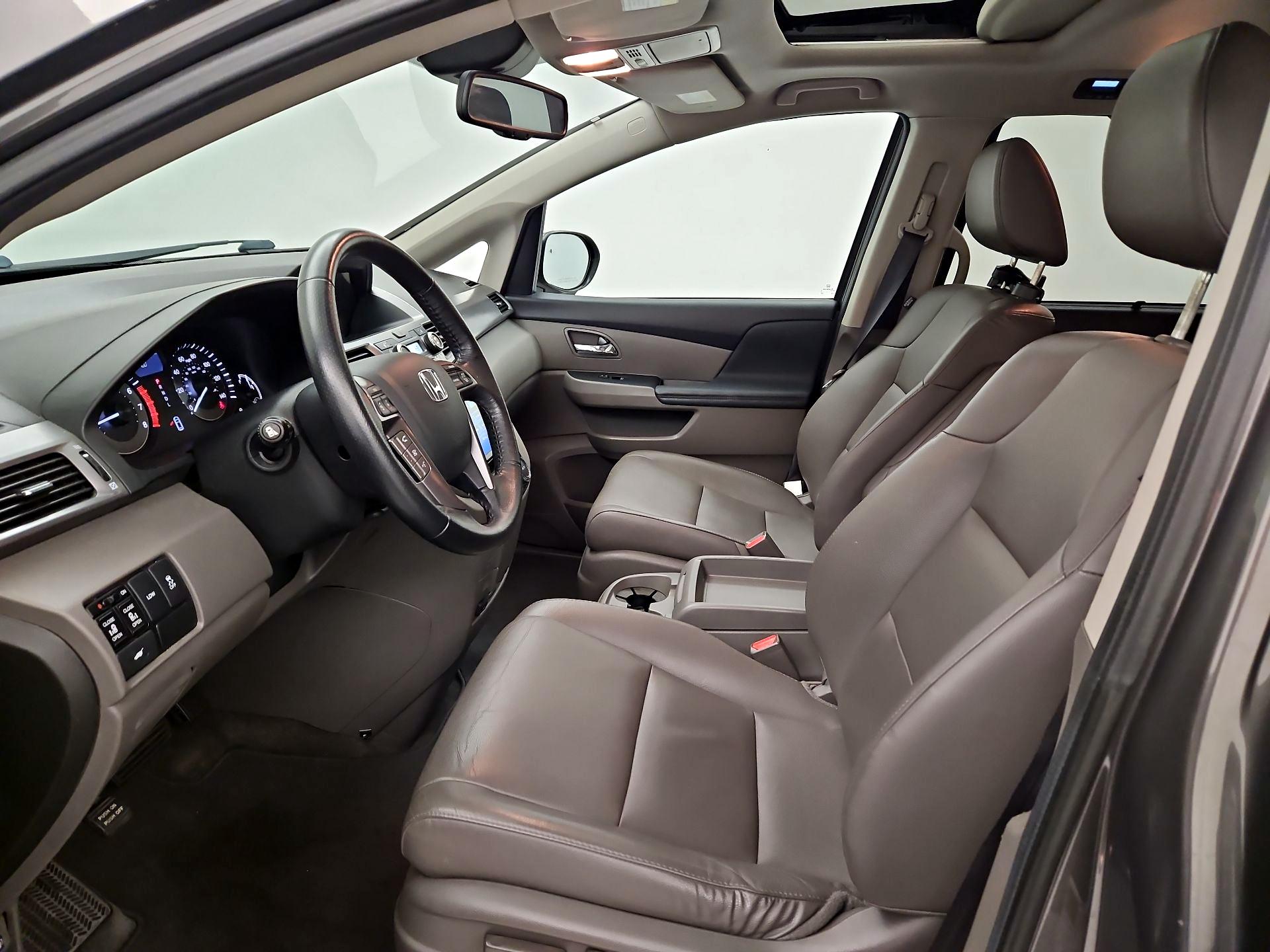 Thumbnail: 2014 Honda Odyssey - 11
