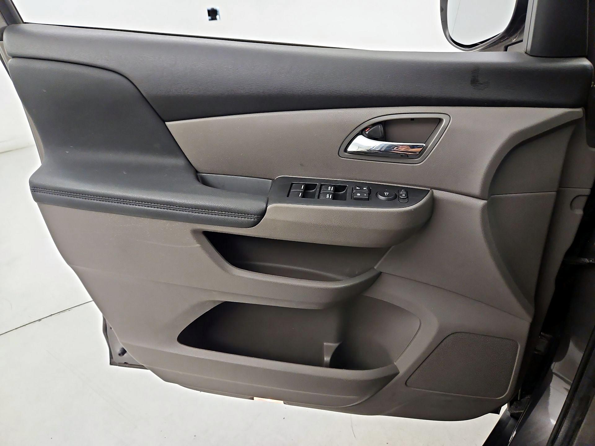 Thumbnail: 2014 Honda Odyssey - 12