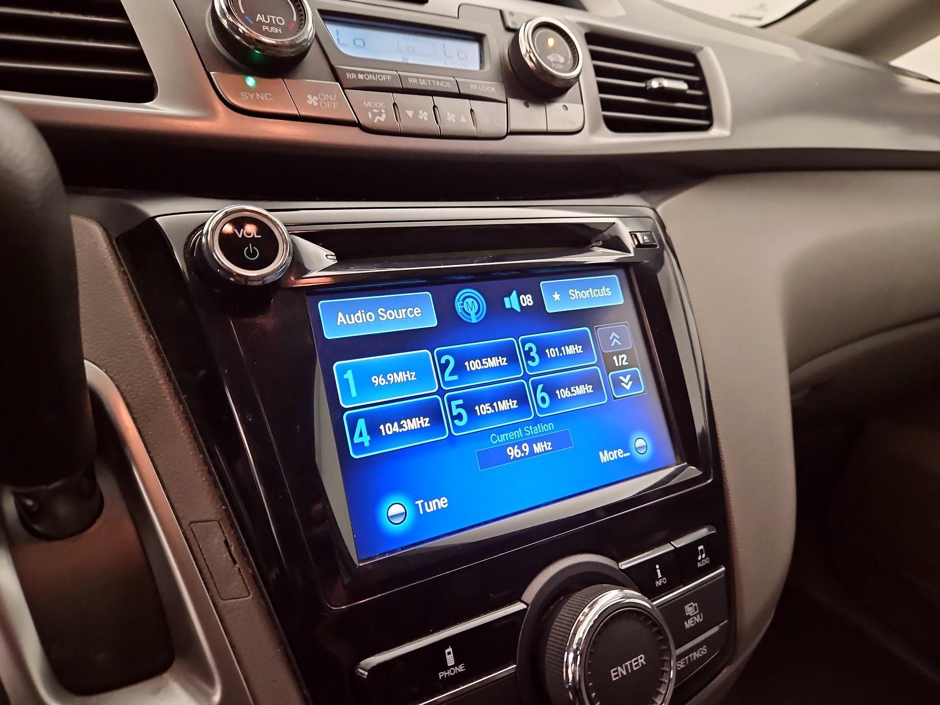 Thumbnail: 2014 Honda Odyssey - 15