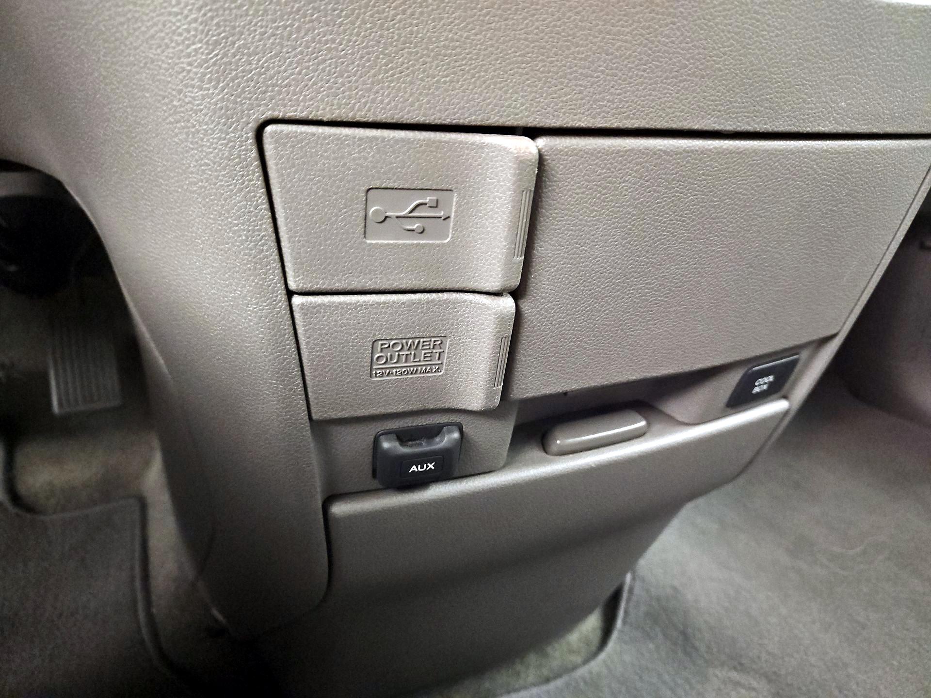 Thumbnail: 2014 Honda Odyssey - 18