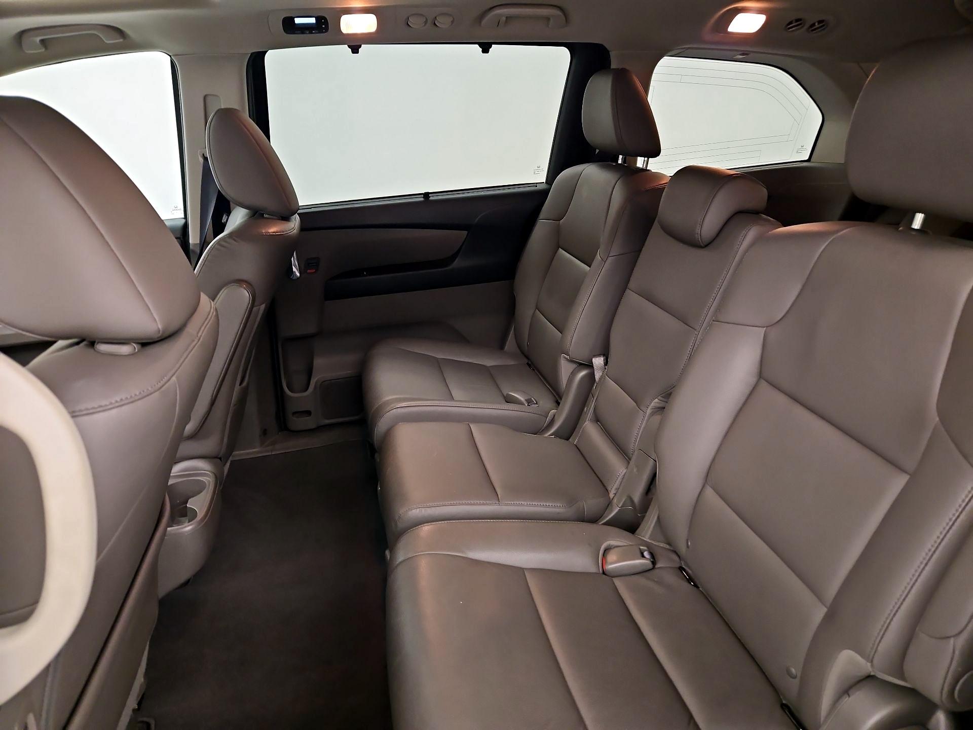 Thumbnail: 2014 Honda Odyssey - 20
