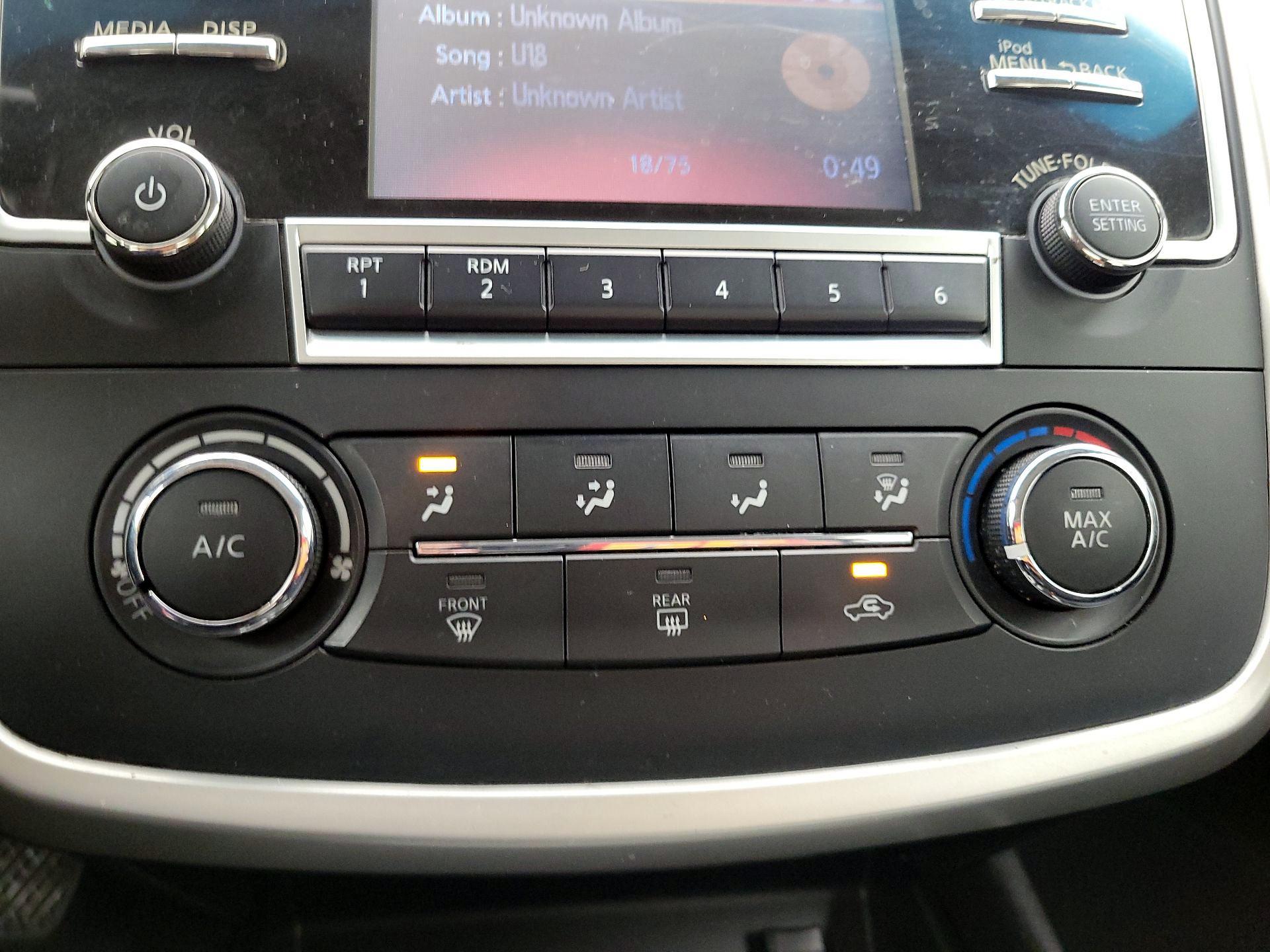 Thumbnail: 2017 Nissan Altima - 16