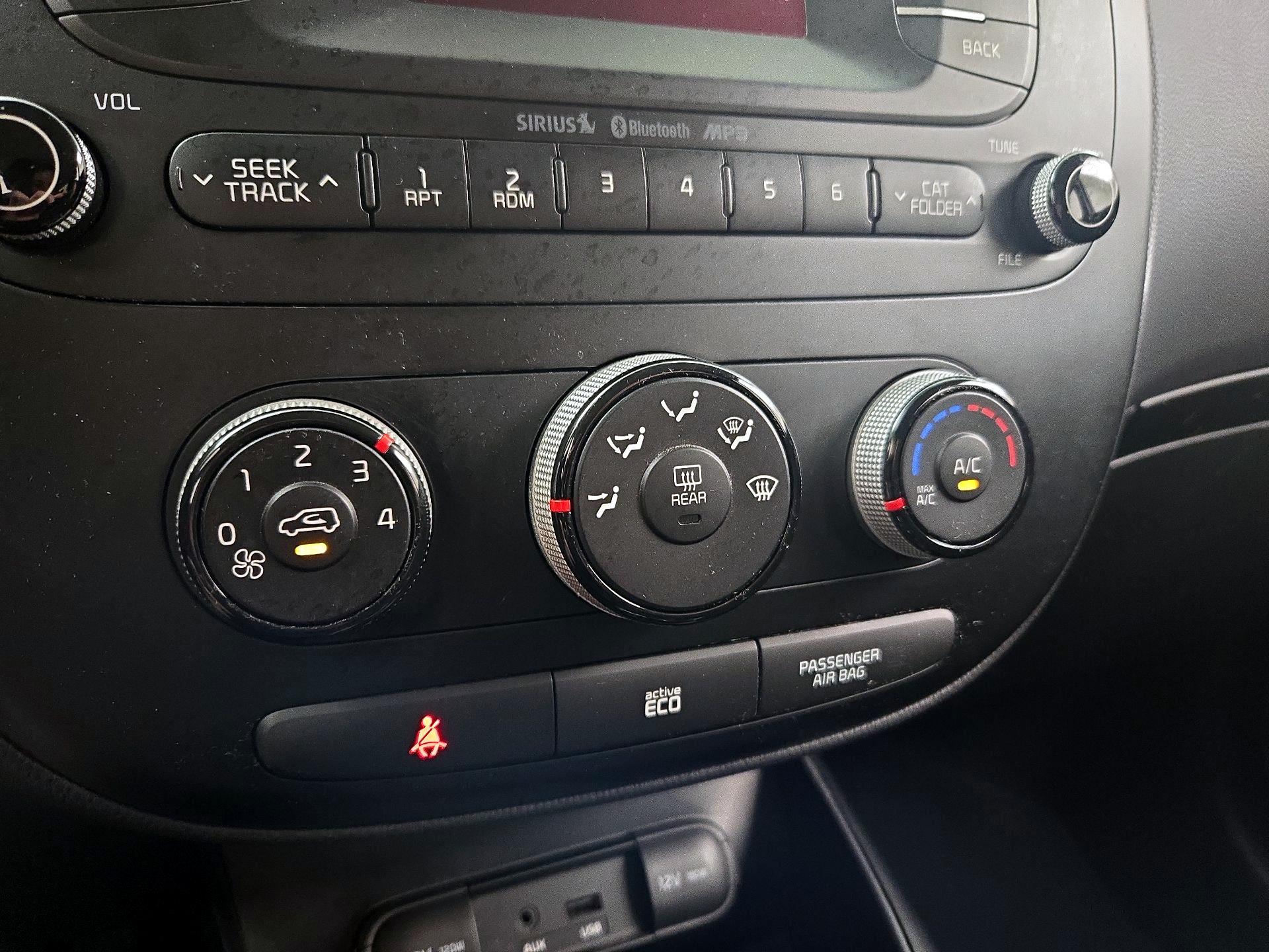 Thumbnail: 2014 Kia Soul - 14