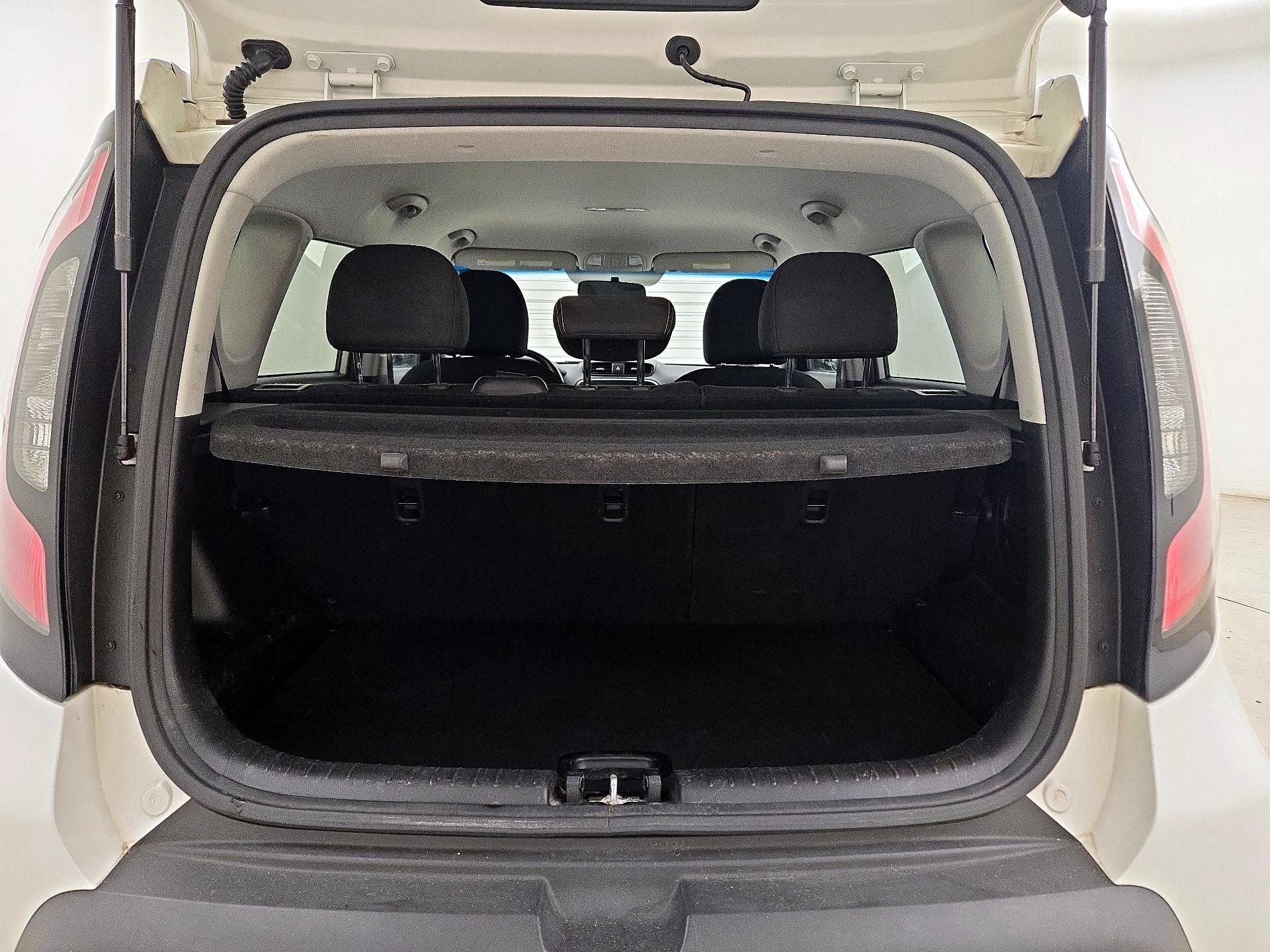 Thumbnail: 2014 Kia Soul - 16