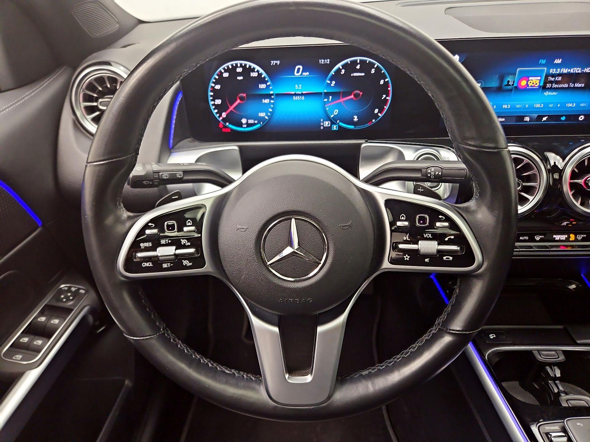 Thumbnail: 2022 Mercedes-Benz GLB - 10