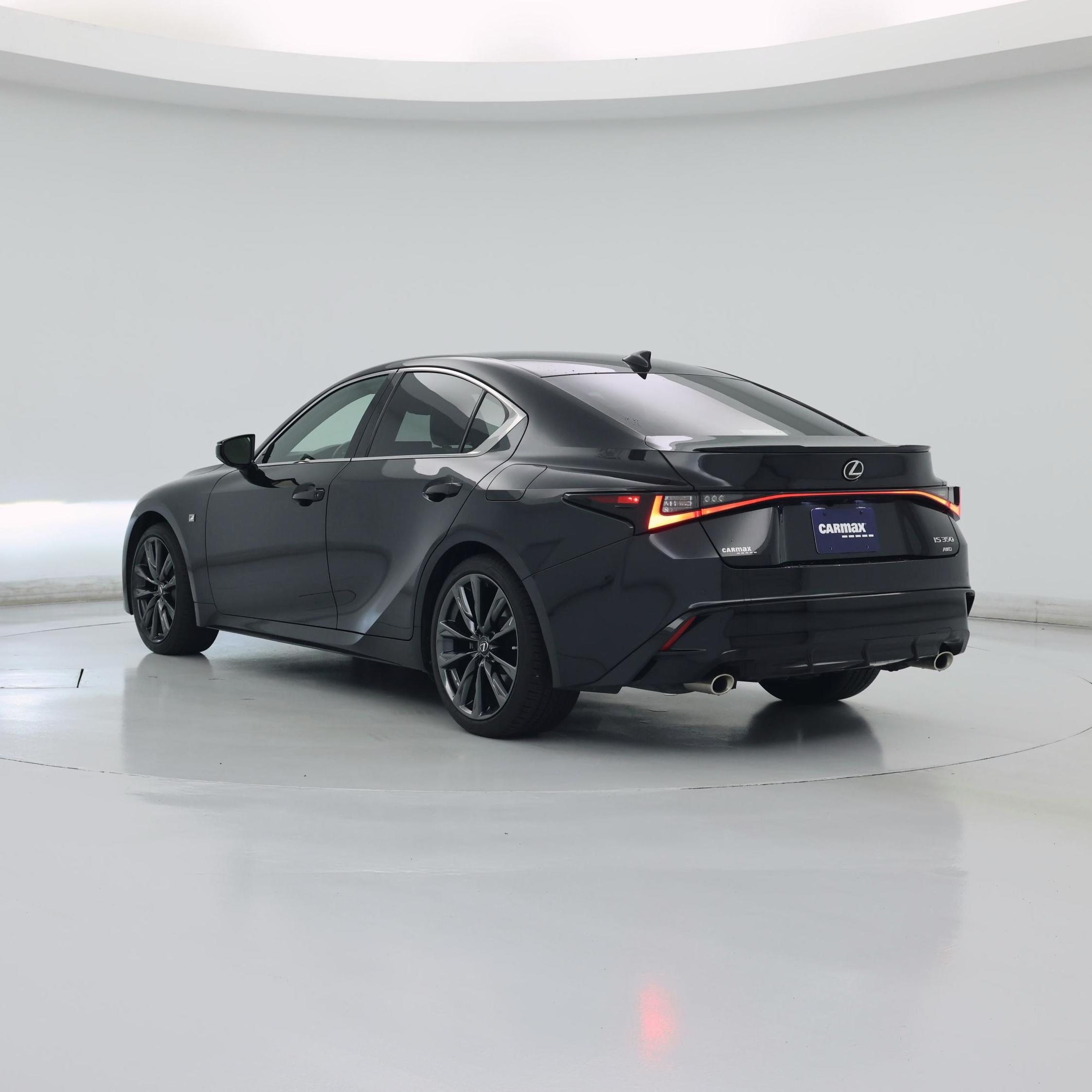 Thumbnail: 2022 Lexus IS - 2