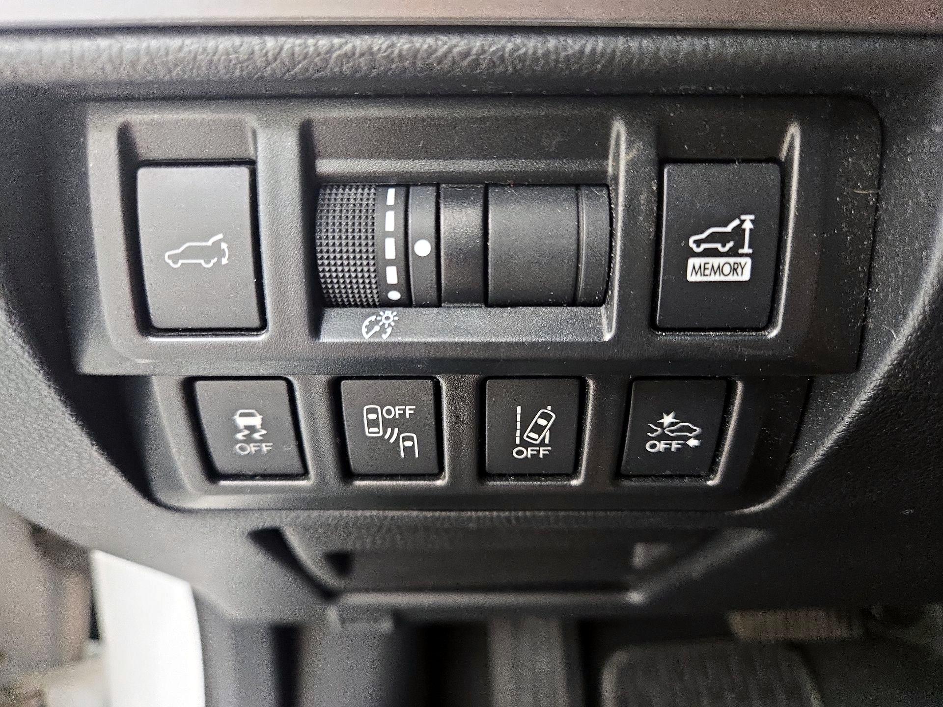 Thumbnail: 2019 Subaru Outback - 13