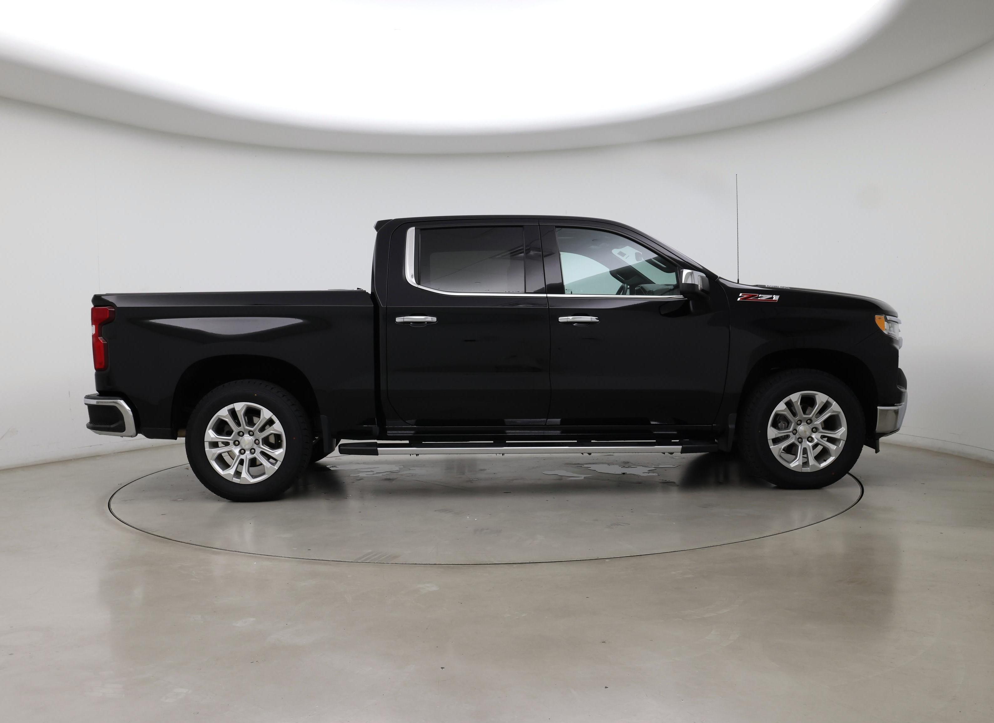 Thumbnail: 2023 Chevrolet Silverado 1500 - 7
