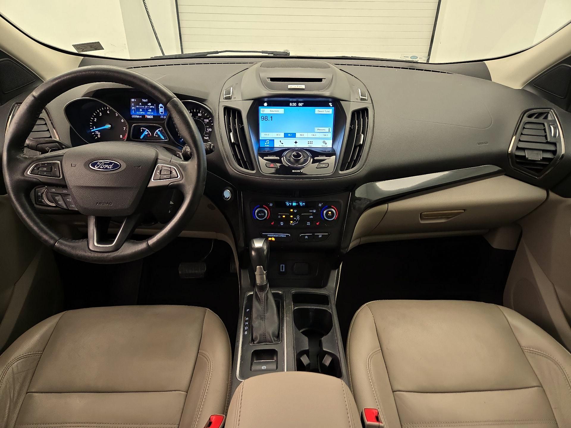 Thumbnail: 2017 Ford Escape - 9