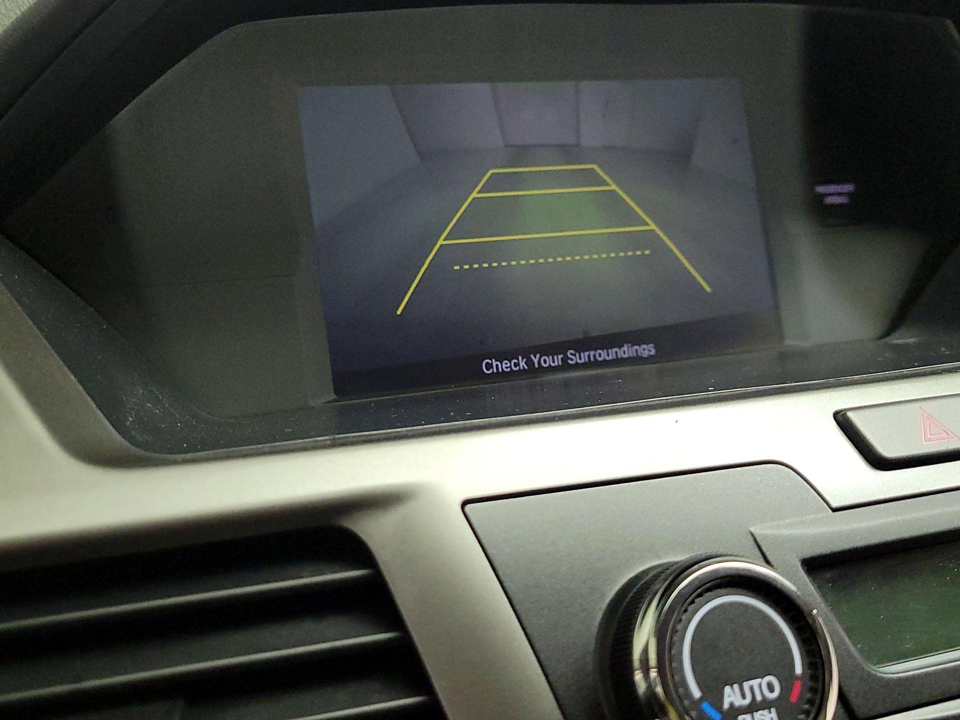 Thumbnail: 2016 Honda Odyssey - 14