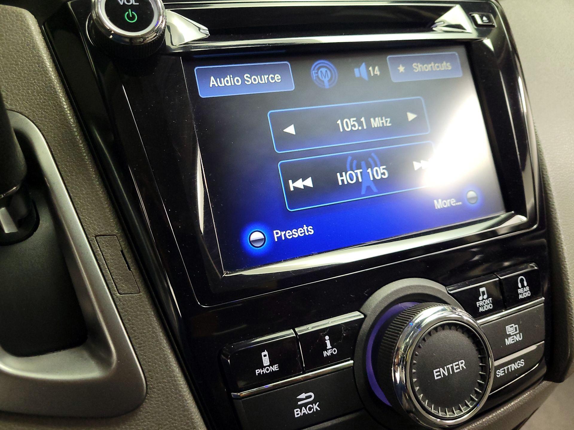 Thumbnail: 2016 Honda Odyssey - 15