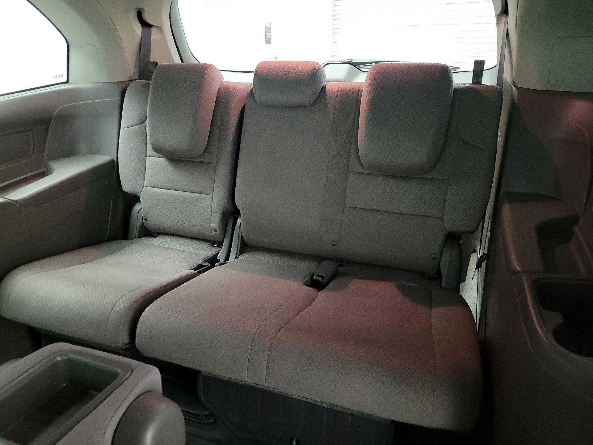 Thumbnail: 2016 Honda Odyssey - 20