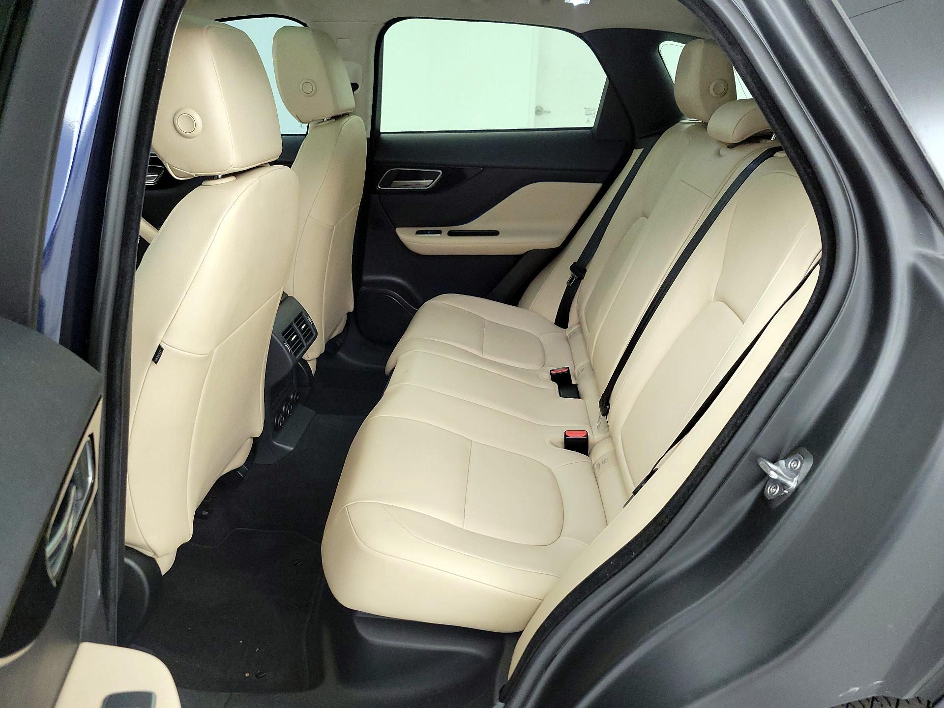 Thumbnail: 2020 Jaguar F-Pace - 20