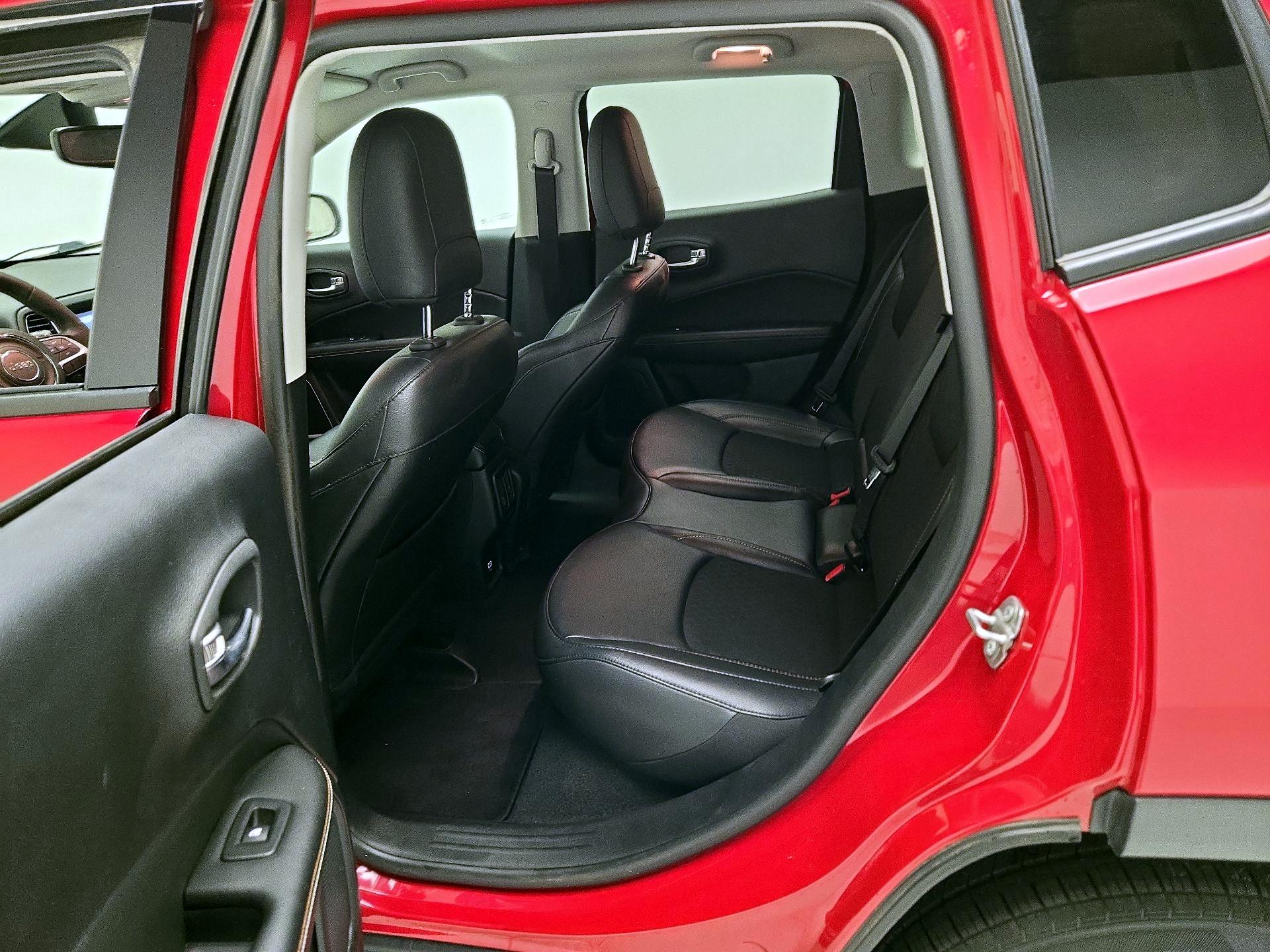 Thumbnail: 2021 Jeep Compass - 19