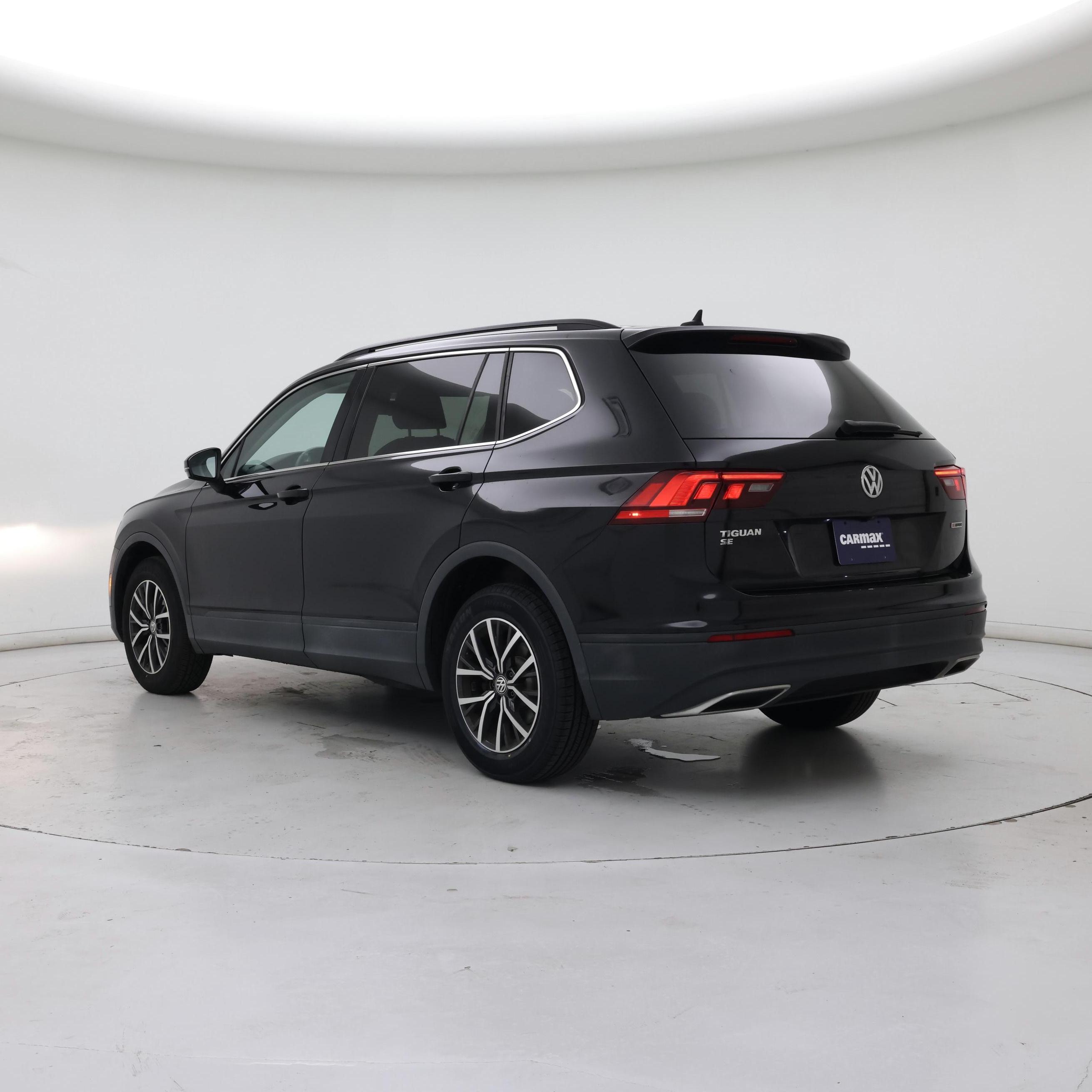 Thumbnail: 2019 Volkswagen Tiguan - 2