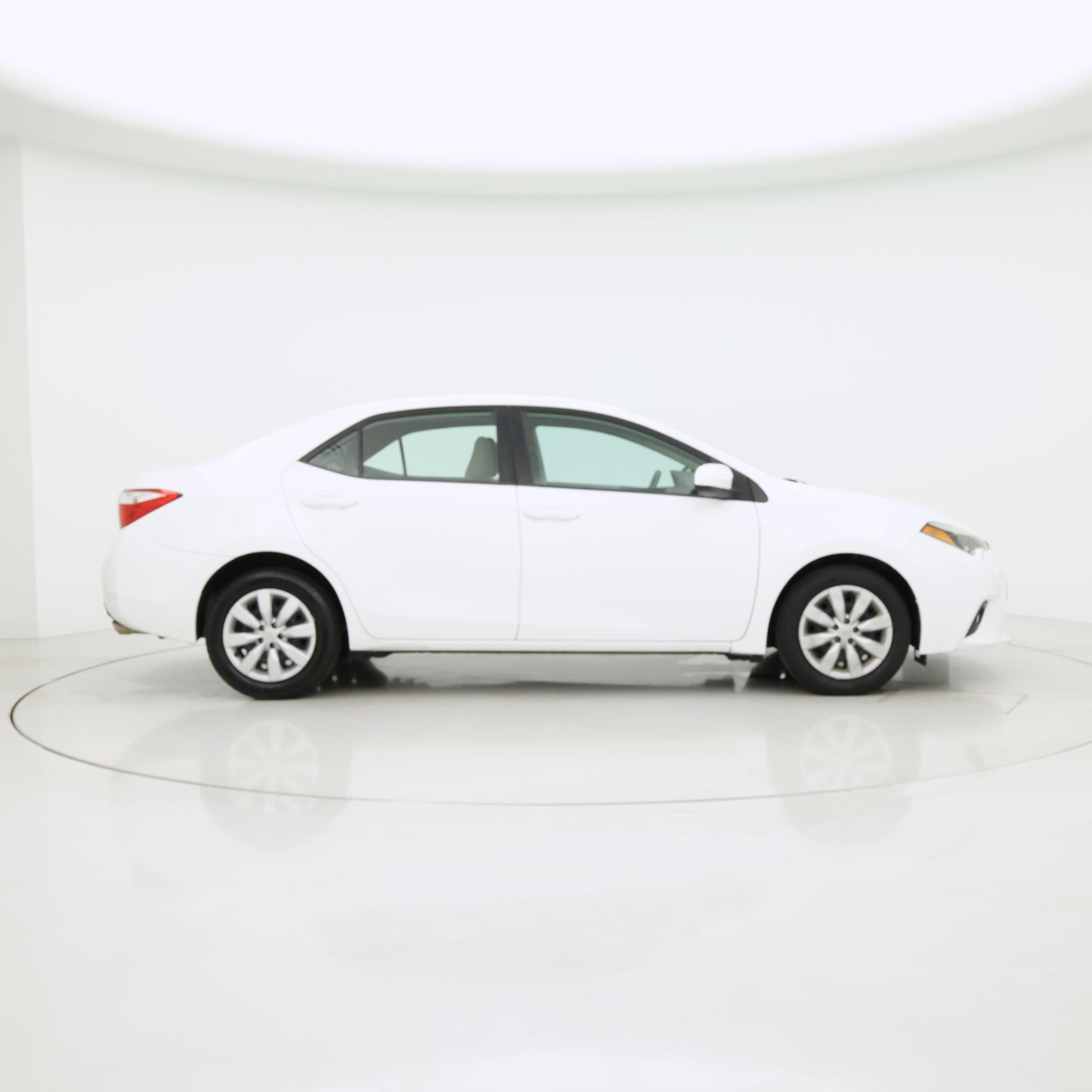 Thumbnail: 2015 Toyota Corolla - 7