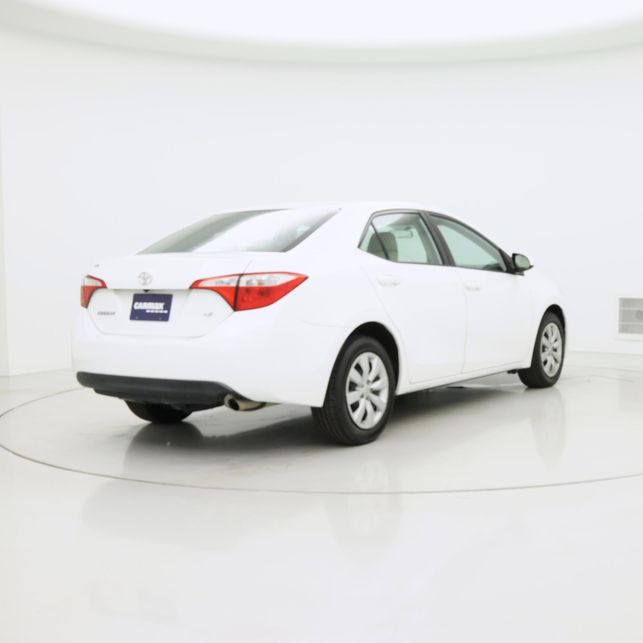 Thumbnail: 2015 Toyota Corolla - 8
