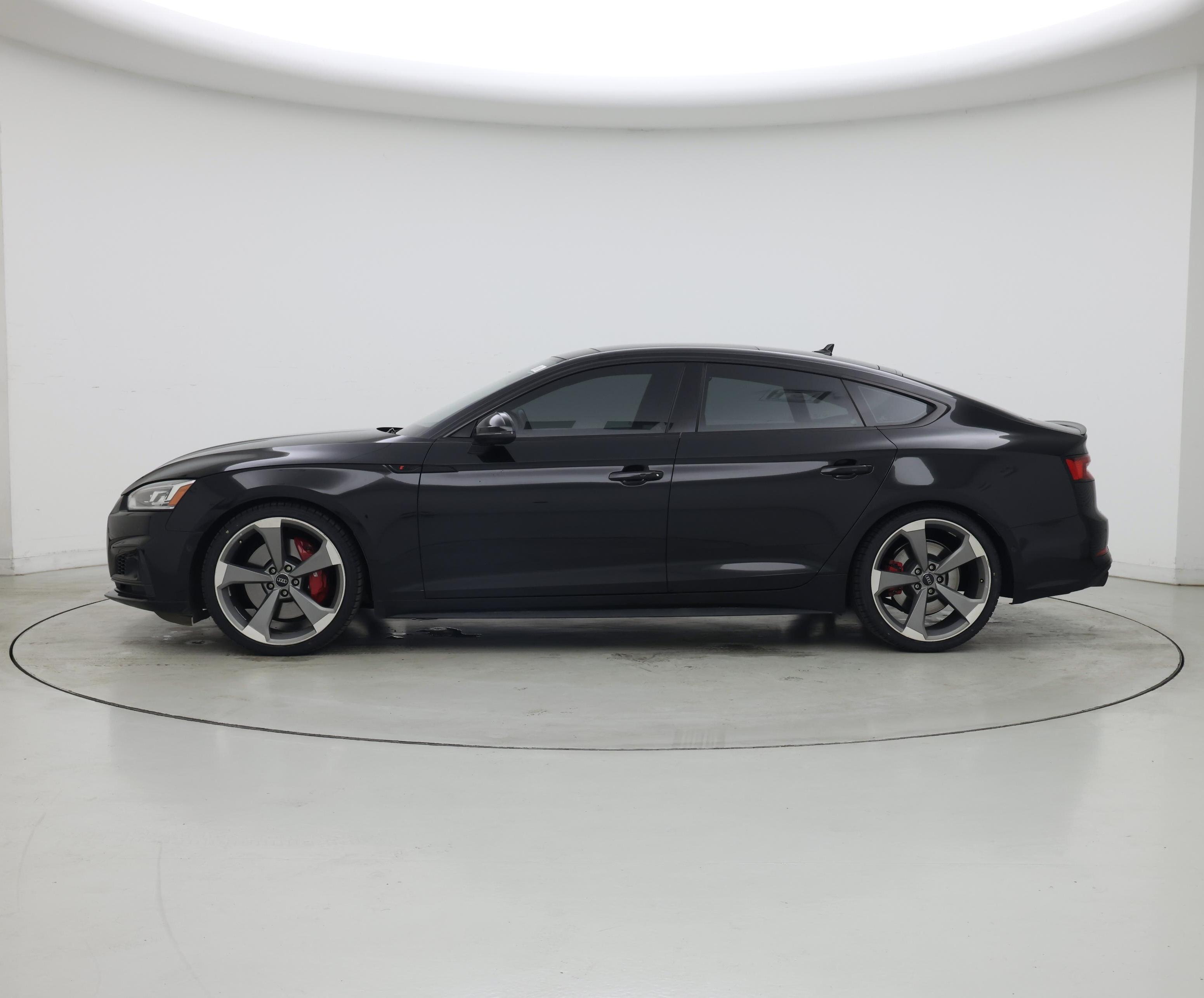 Thumbnail: 2019 Audi S5 - 3