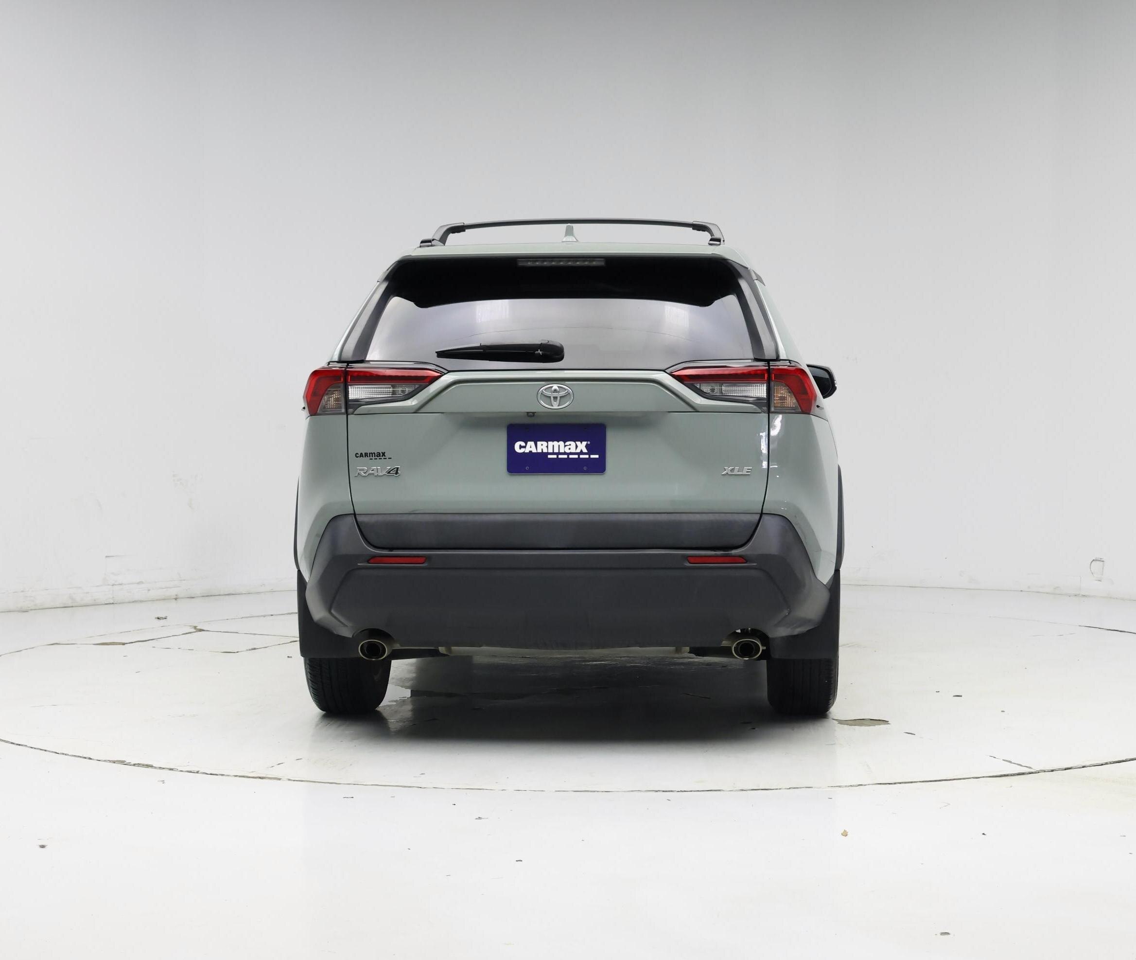 Thumbnail: 2019 Toyota RAV4 - 6