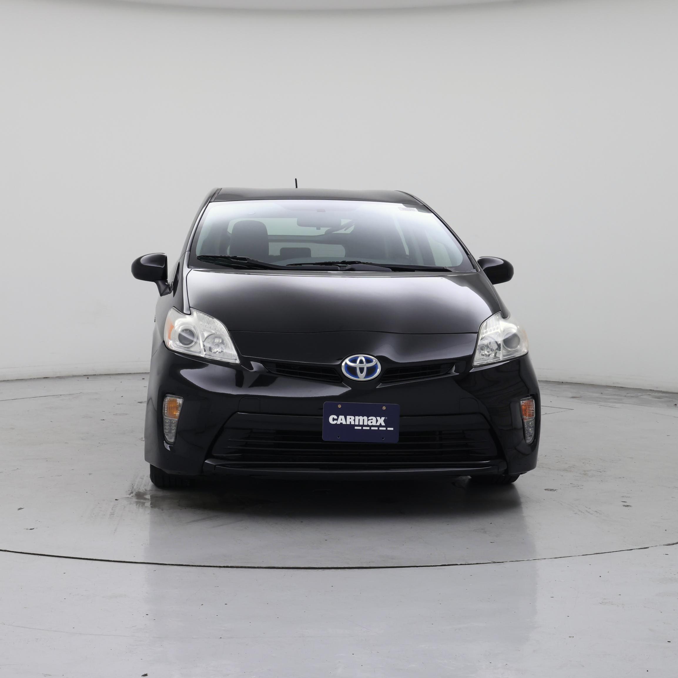 Thumbnail: 2015 Toyota Prius - 5