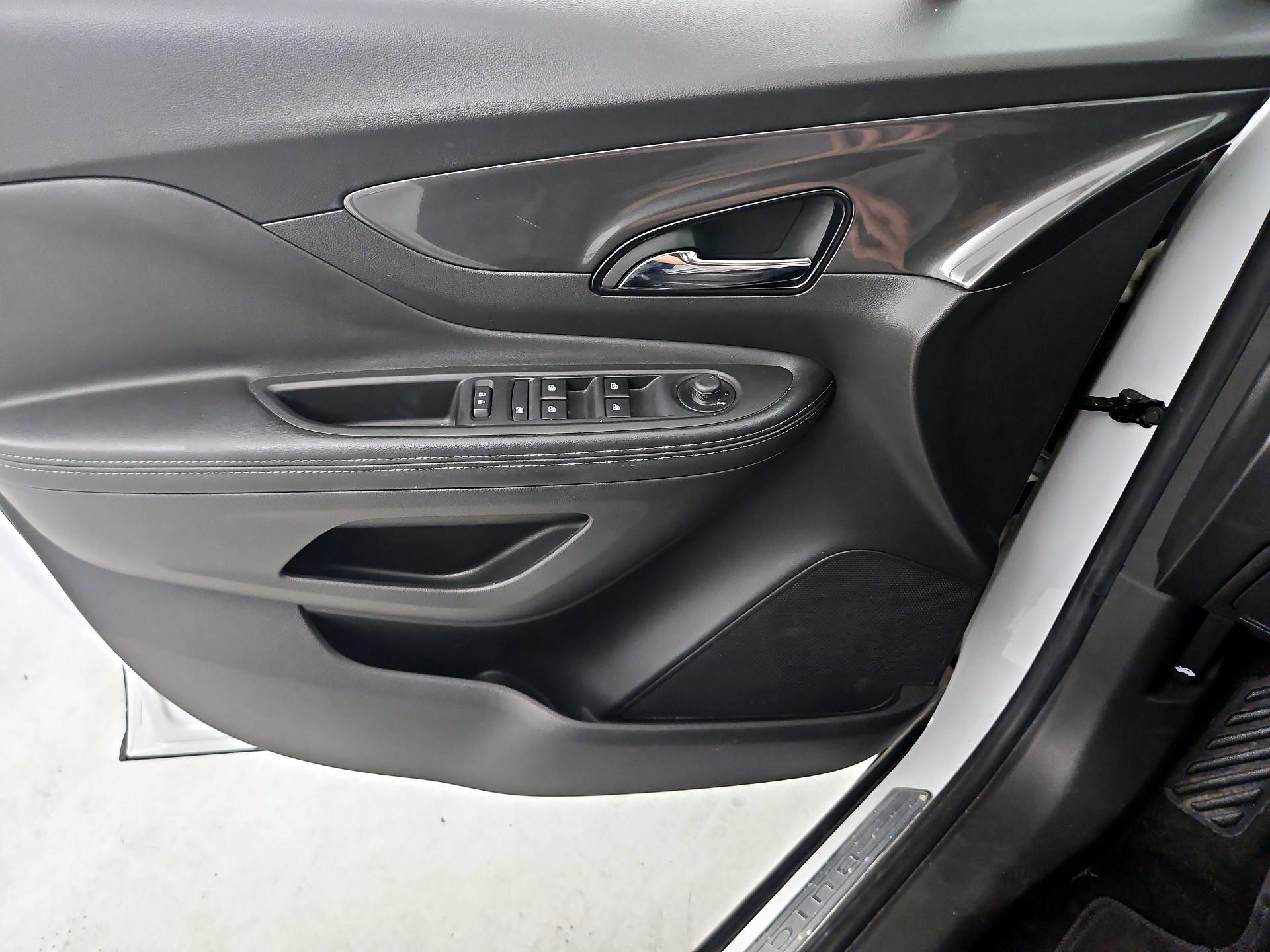 Thumbnail: 2020 Buick Encore - 12