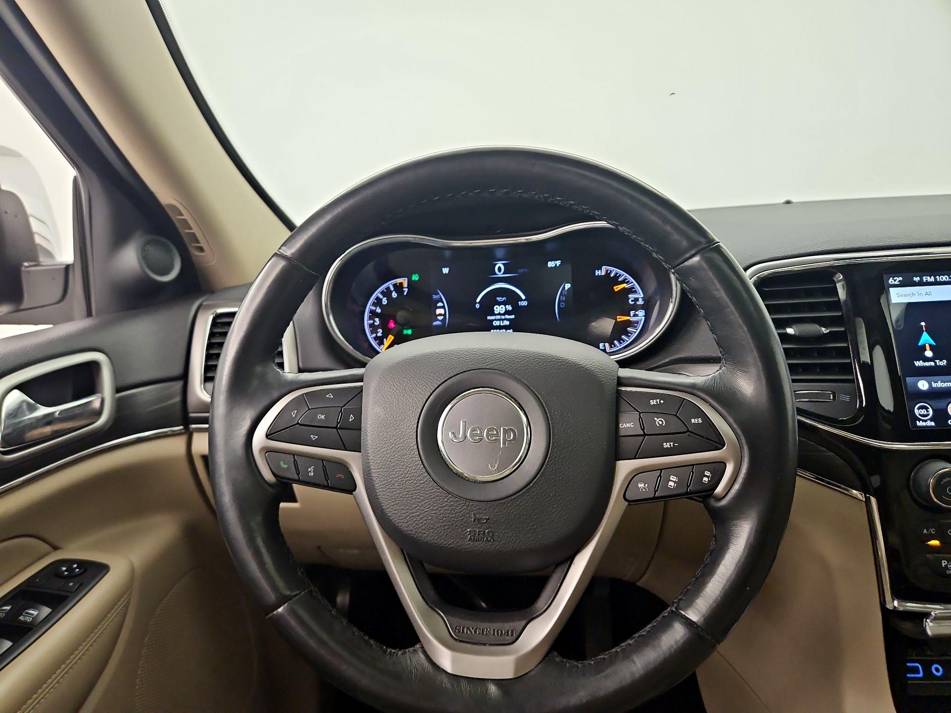 Thumbnail: 2020 Jeep Grand Cherokee - 10