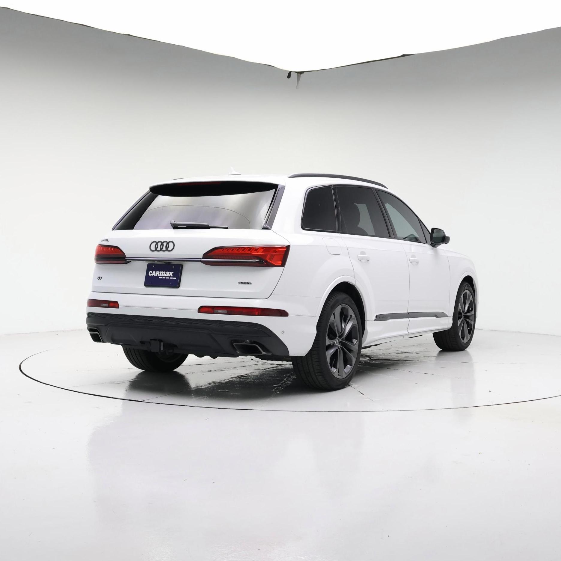 Thumbnail: 2025 Audi Q7 - 8