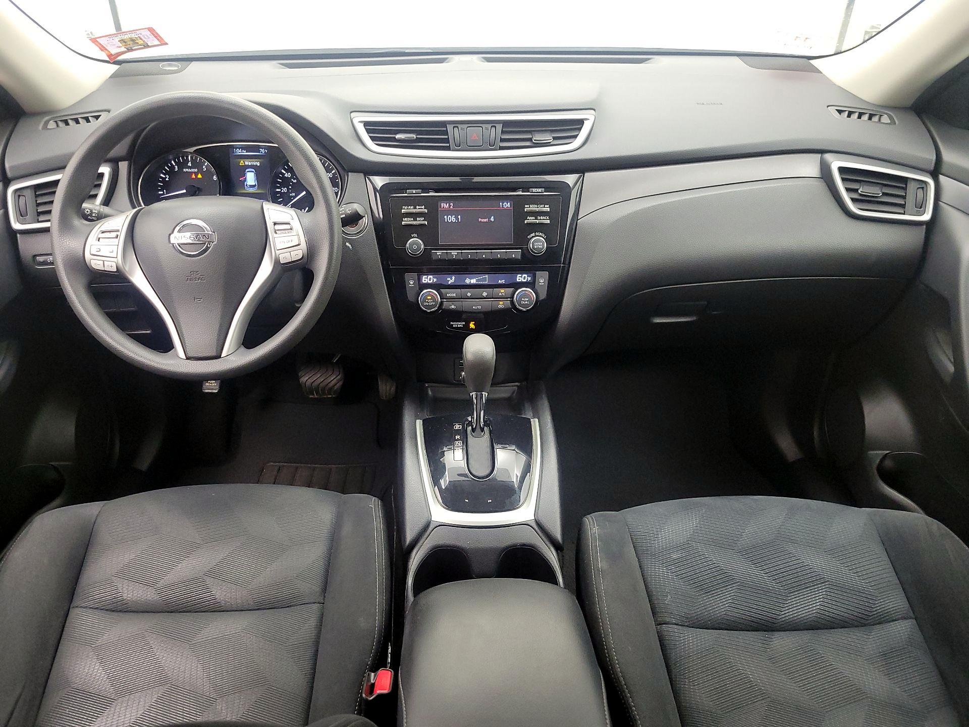 Thumbnail: 2016 Nissan Rogue - 9