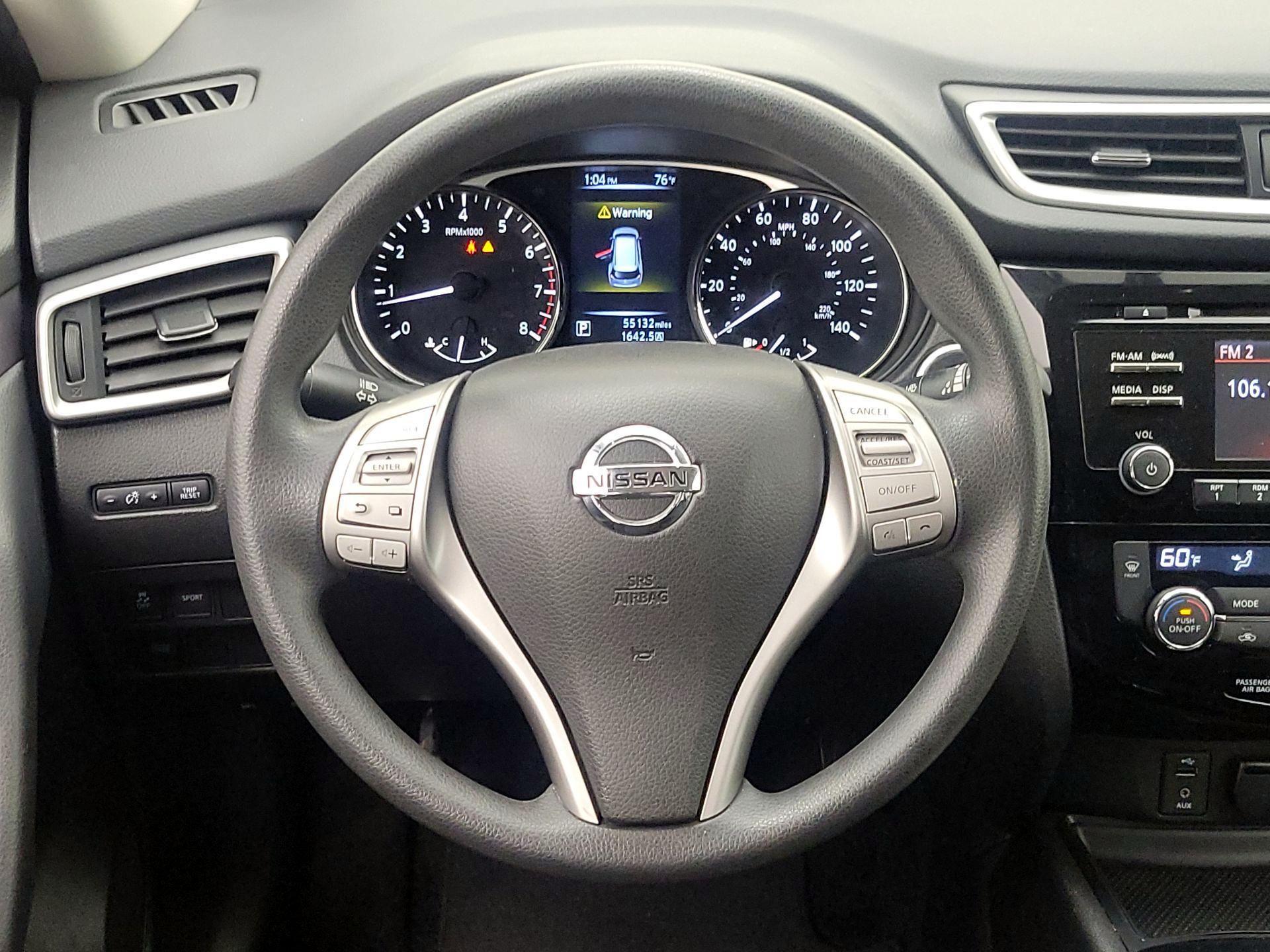 Thumbnail: 2016 Nissan Rogue - 10