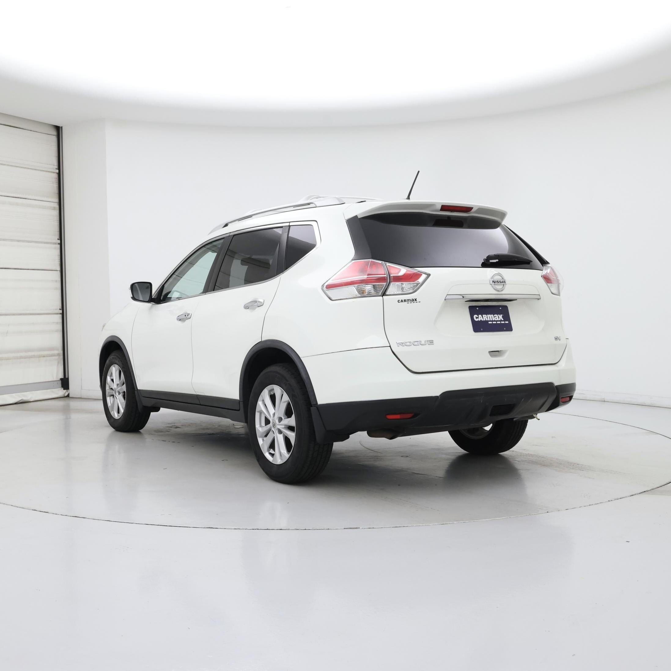 Thumbnail: 2016 Nissan Rogue - 2