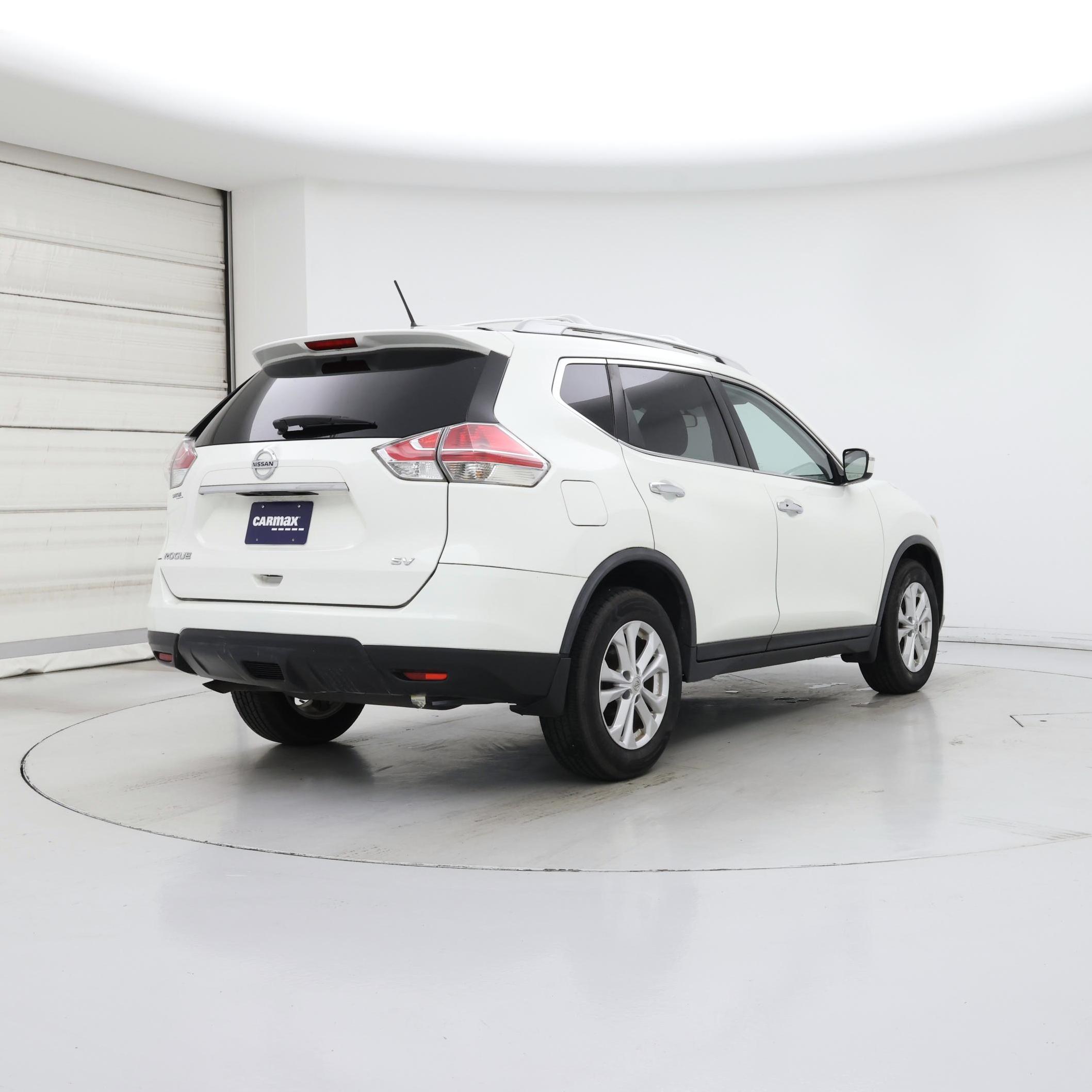 Thumbnail: 2016 Nissan Rogue - 8