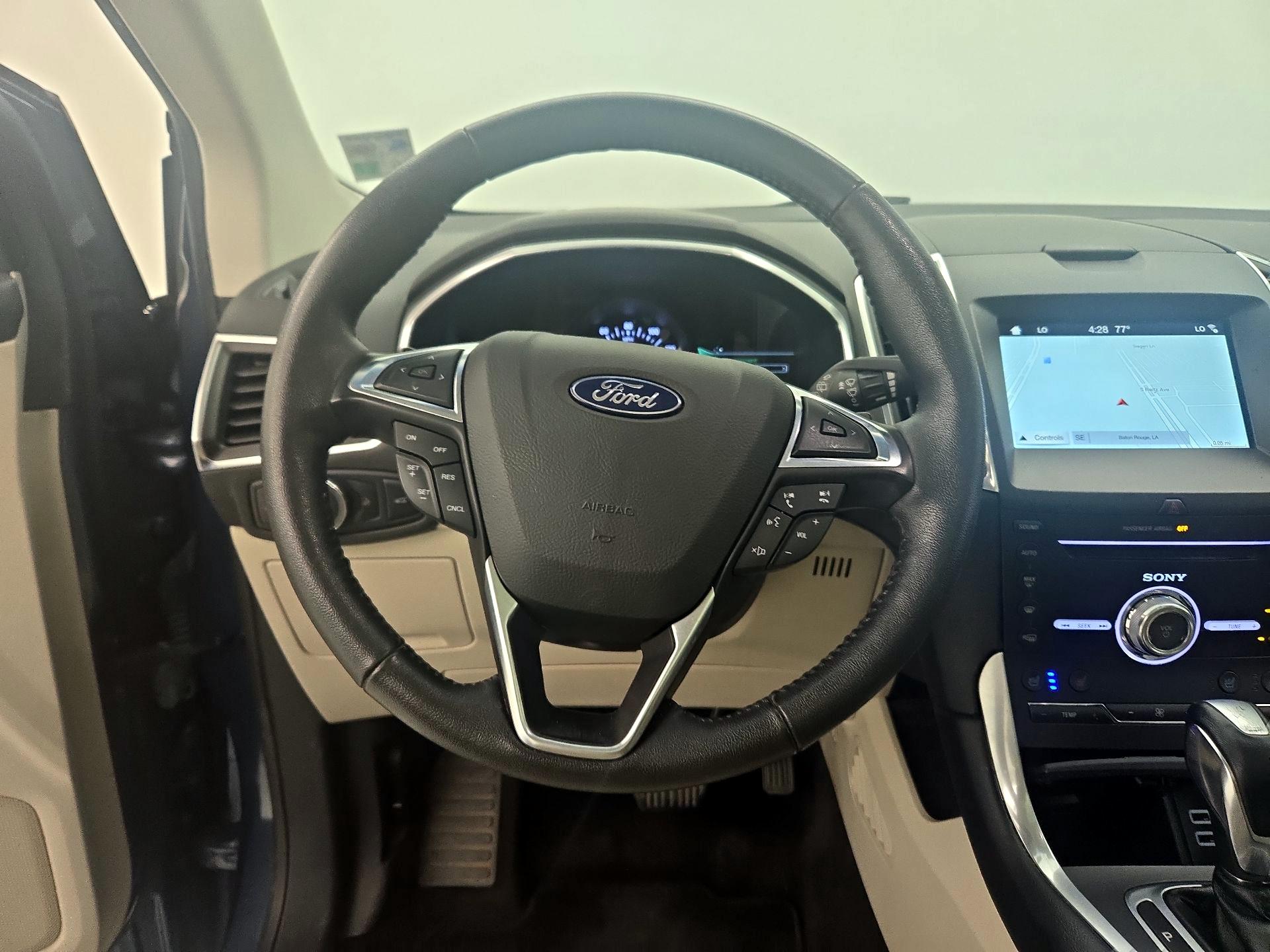 Thumbnail: 2018 Ford Edge - 10