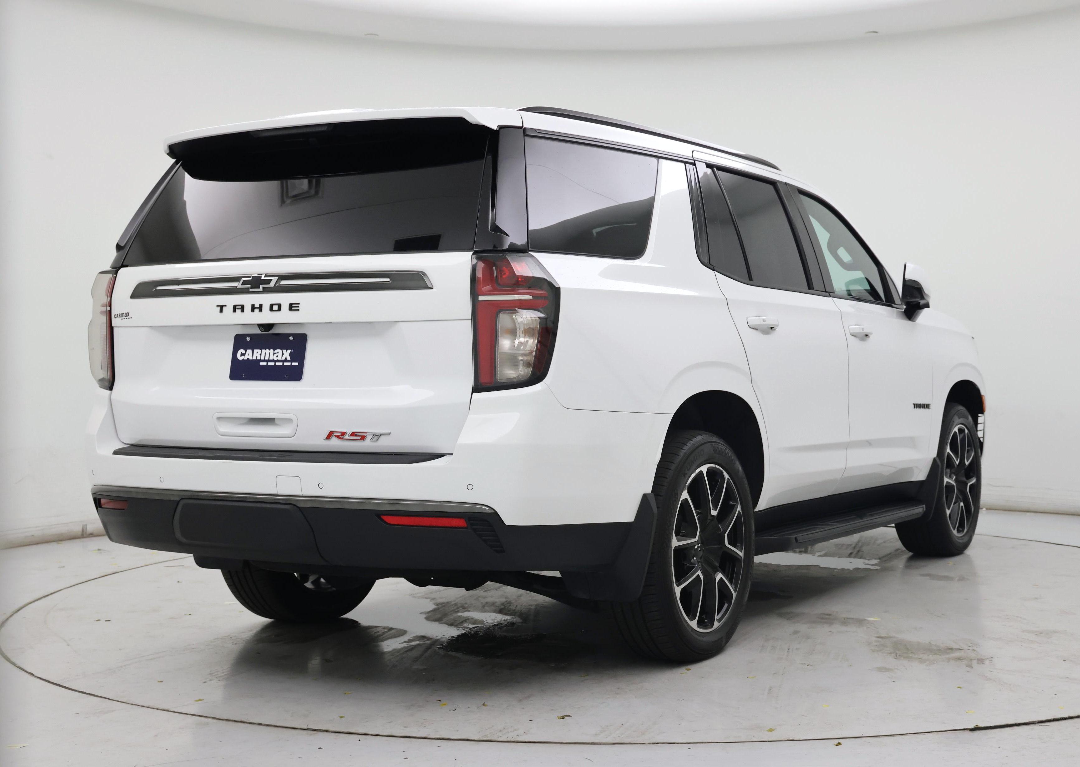 Thumbnail: 2022 Chevrolet Tahoe - 8