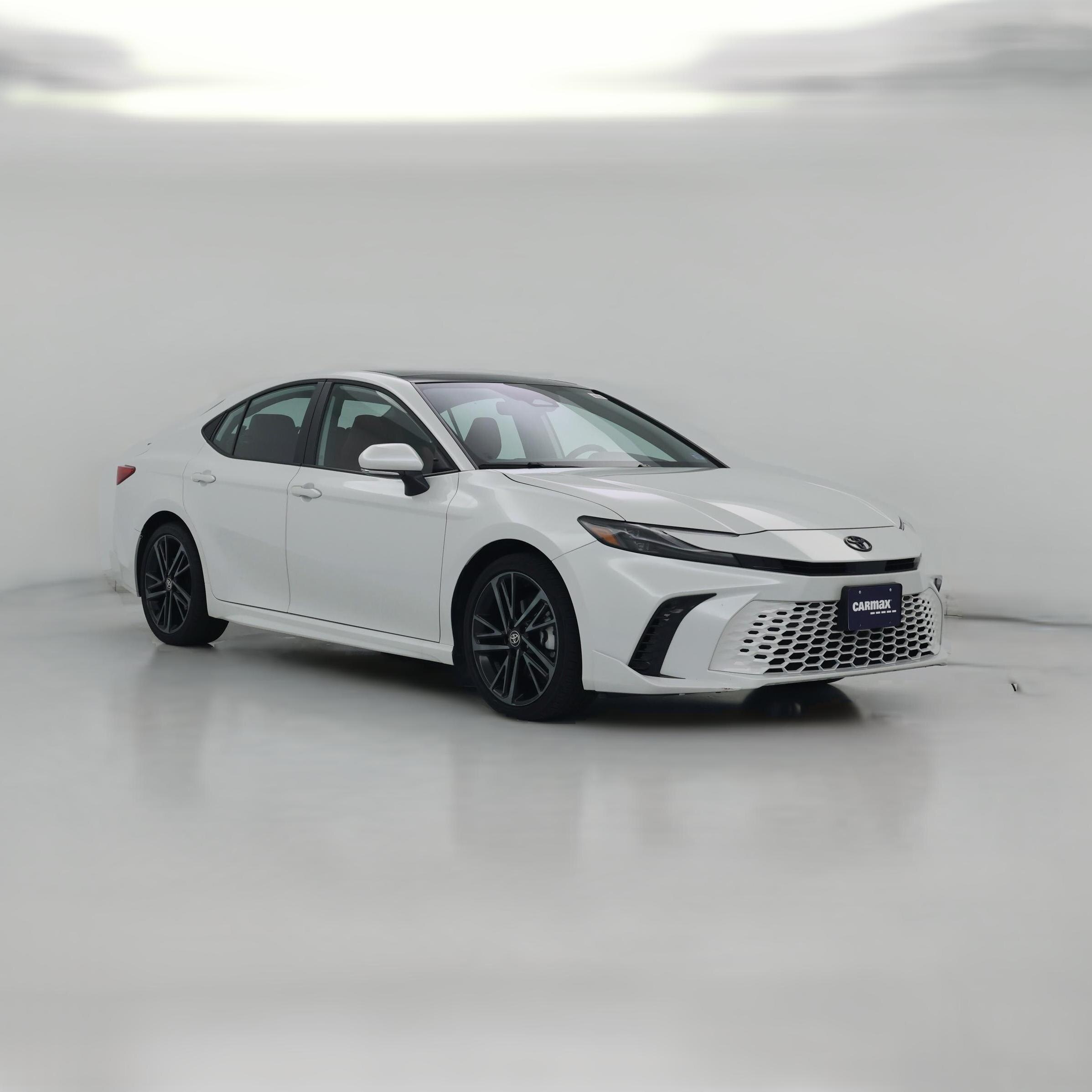 Thumbnail: 2025 Toyota Camry - 1
