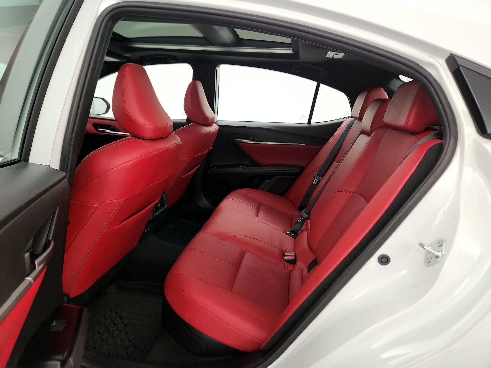 2025 Toyota Camry XSE - Photo 21