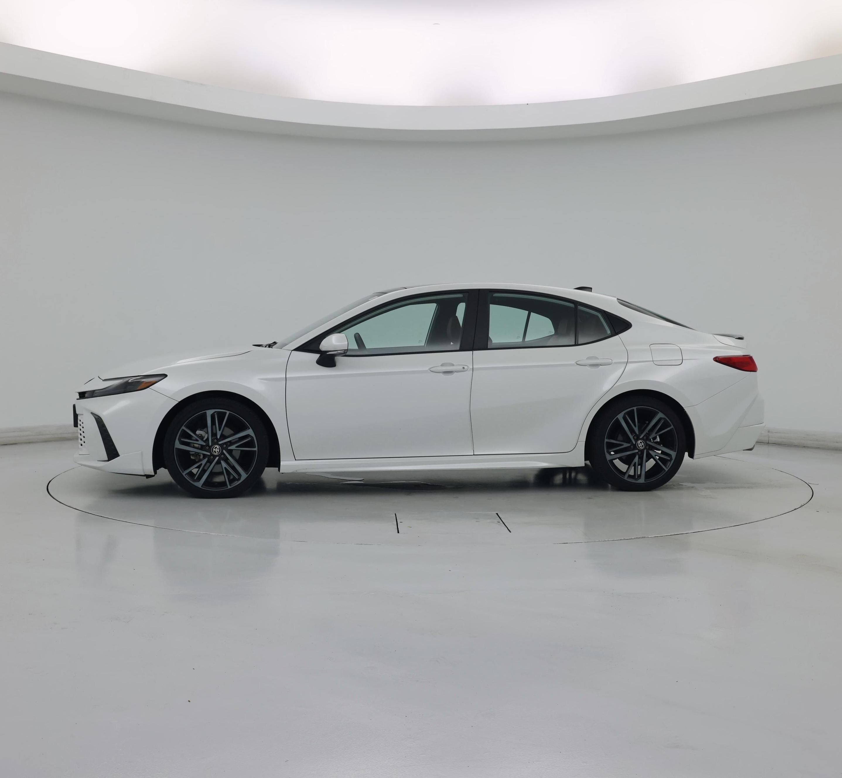 Thumbnail: 2025 Toyota Camry - 3